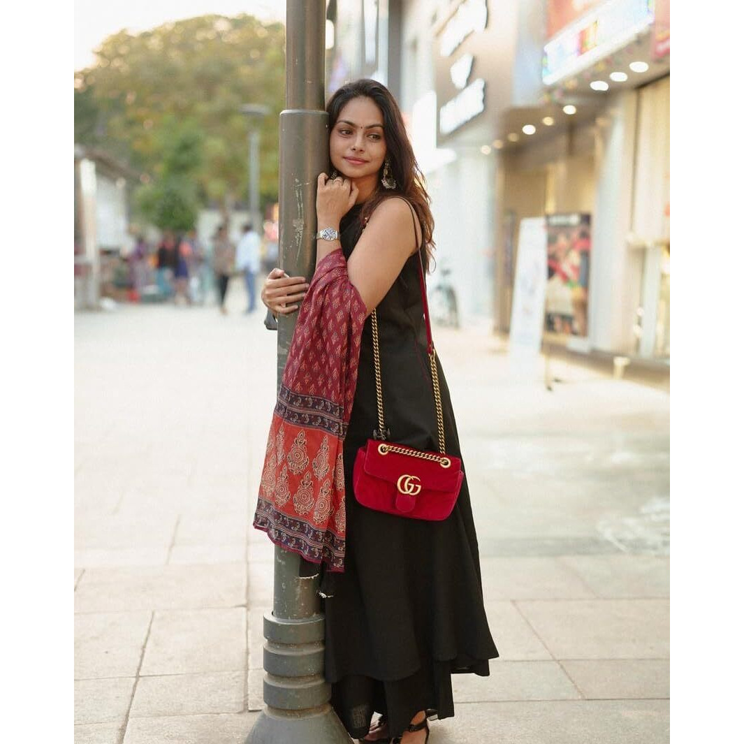 ANNI DESIGNER Women's Rayon Viscose Solid A-Line Kurta with Palazzo & Dupatta (UMIKA Black_S_Black_Small)