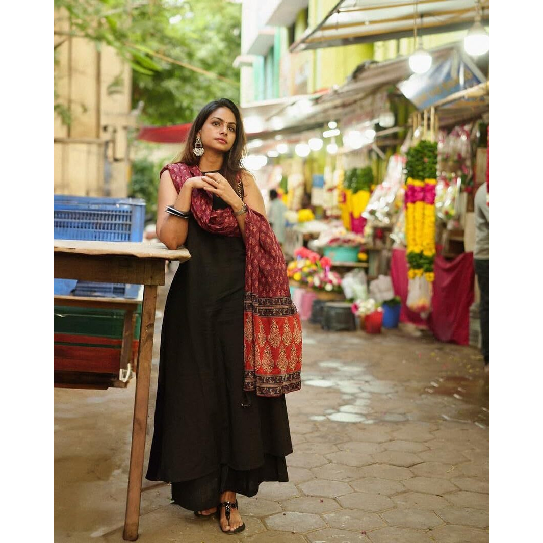 ANNI DESIGNER Women's Rayon Viscose Solid A-Line Kurta with Palazzo & Dupatta (UMIKA Black_XXL_Black_XX-Large)