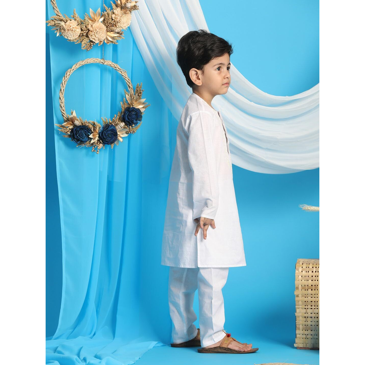 VASTRAMAY Boys' White Embroidered Neckline Cotton Kurta Pyjama Set - Full Sleeve Round Neck with Floral Resham Embroidery, Knee-Length, Ideal for Republic Day, Wedding, and Festive Occasions