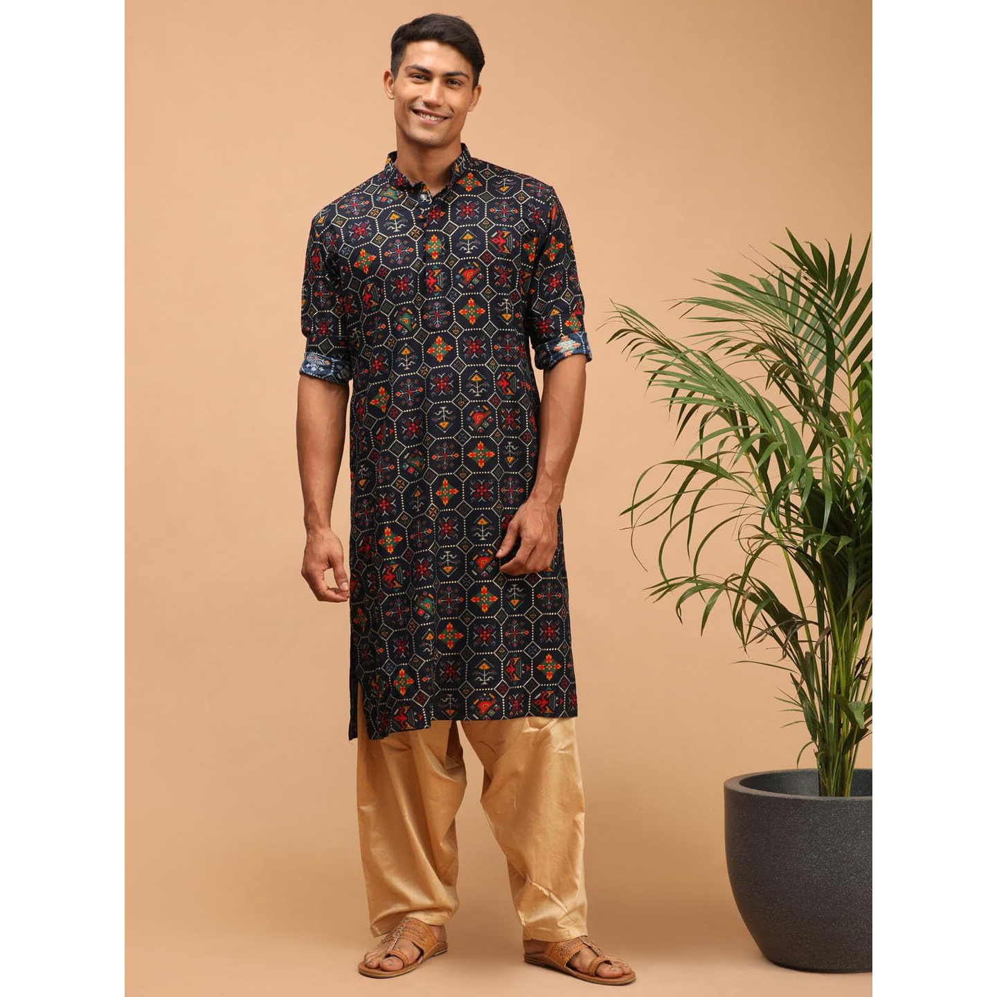 VASTRAMAY Men's Blue and Rose Gold Cotton Blend Kurta and Patiala Set_VASMK160BUnPTYRG_42