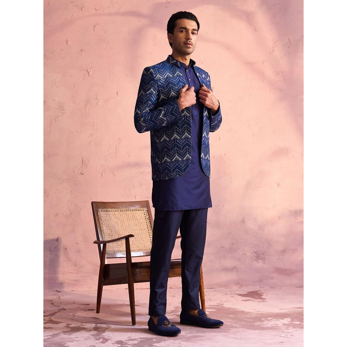 VASTRAMAY Men's Blue Viscose Jacket, Kurta and Pyjama Set || Cheveron Embroidered And Sequins Embellished Front Open Jodhpuri With Kurta And Pyjama - VSHRMJP037nMUK008NBnPANT002NB_42
