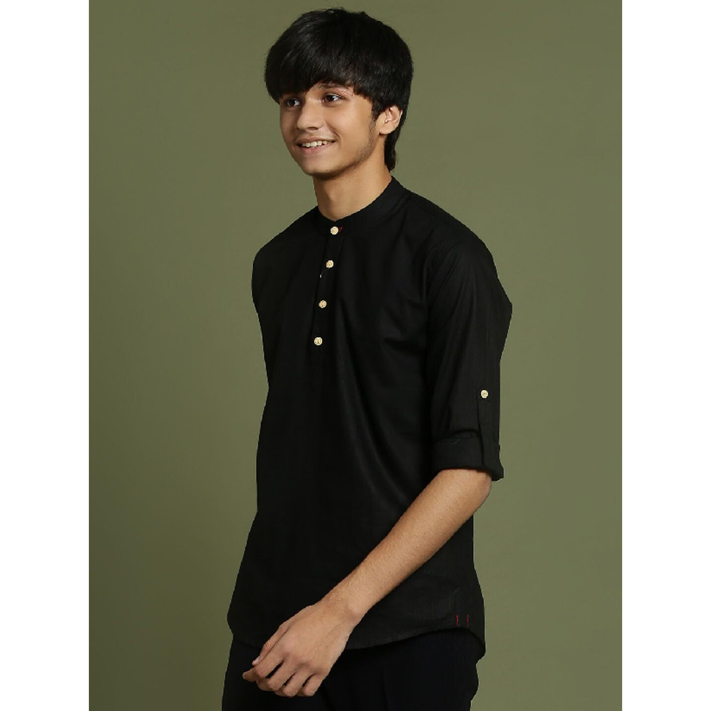 VASTRAMAY YUVA Boys' Black Short Kurta_VYUVBXK015BL_36XL