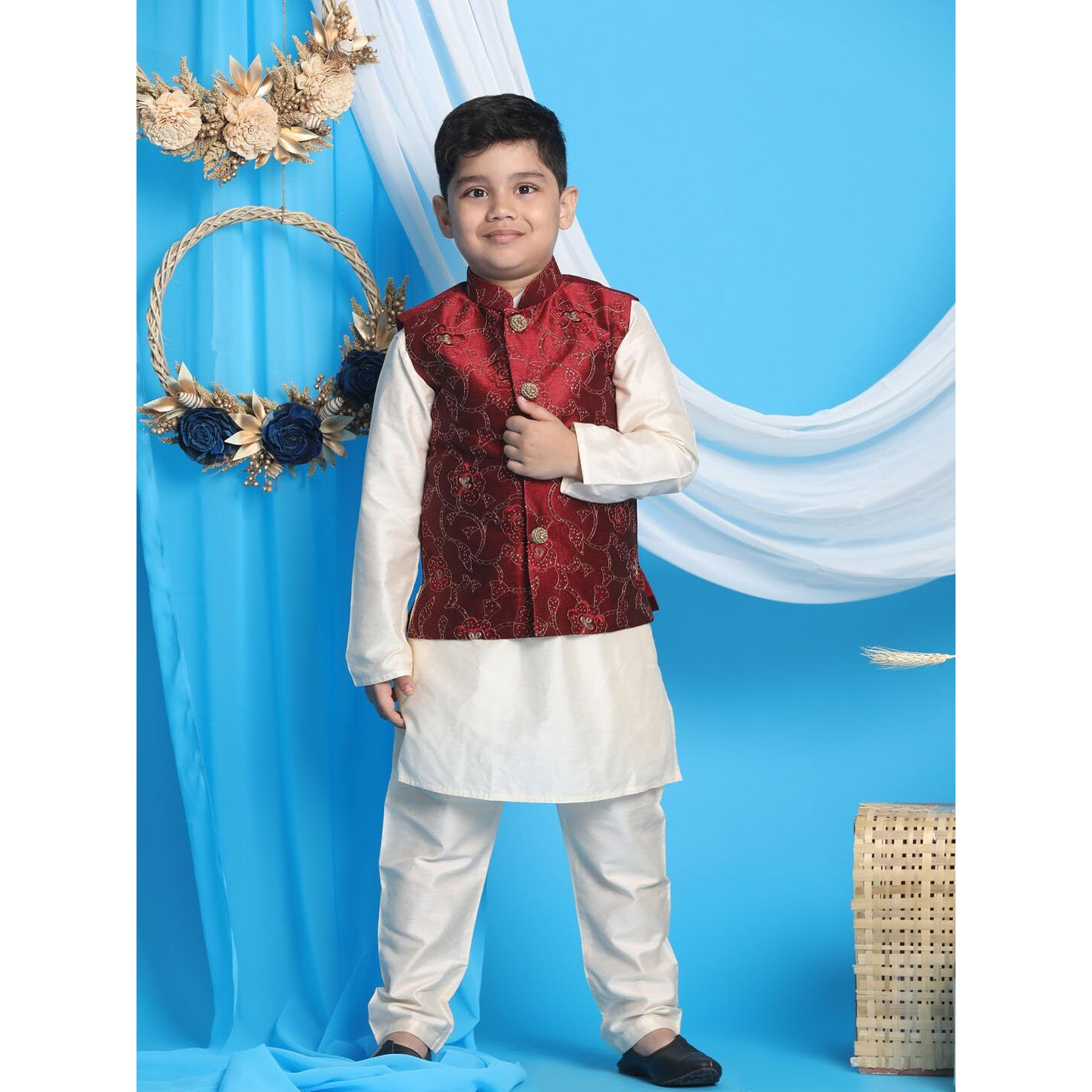 VASTRAMAY Boys' Maroon And Cream Jacket, Kurta and Pyjama Set_JBNBJ016MAnBK091CRnBVPCR_28