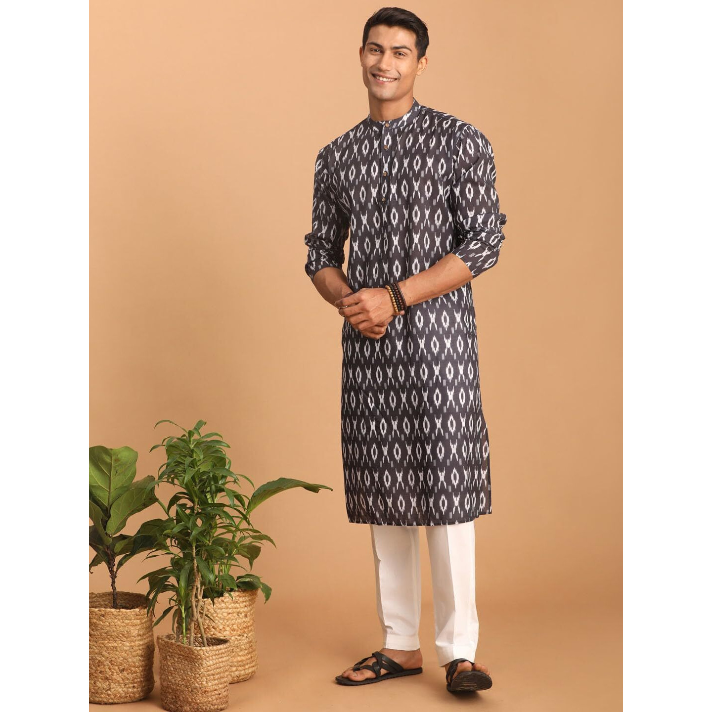 VASTRAMAY Men's Black Cotton Blend Kurta Pyjama Set_VASMK124BLnPANT001WH_38