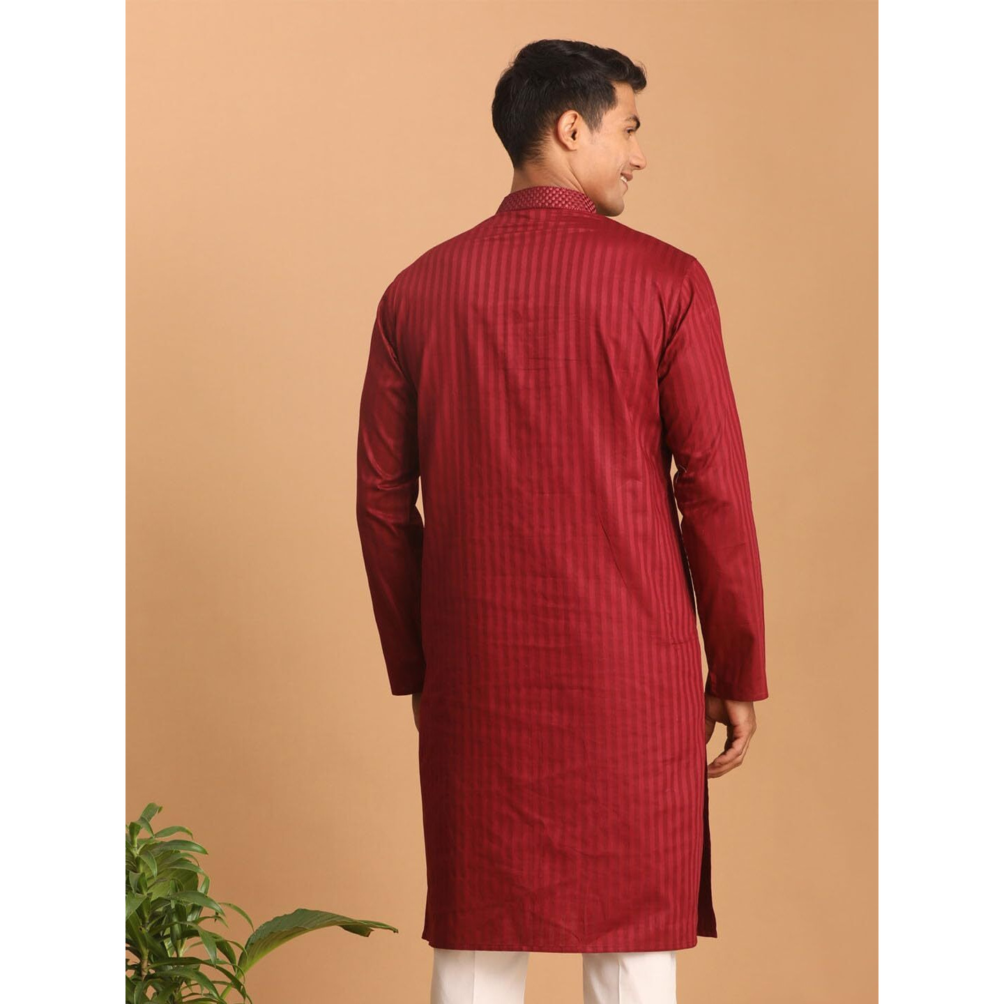VASTRAMAY Men's Cotton Kurta with Embroidered Placket  Elegant Ethnic Wear