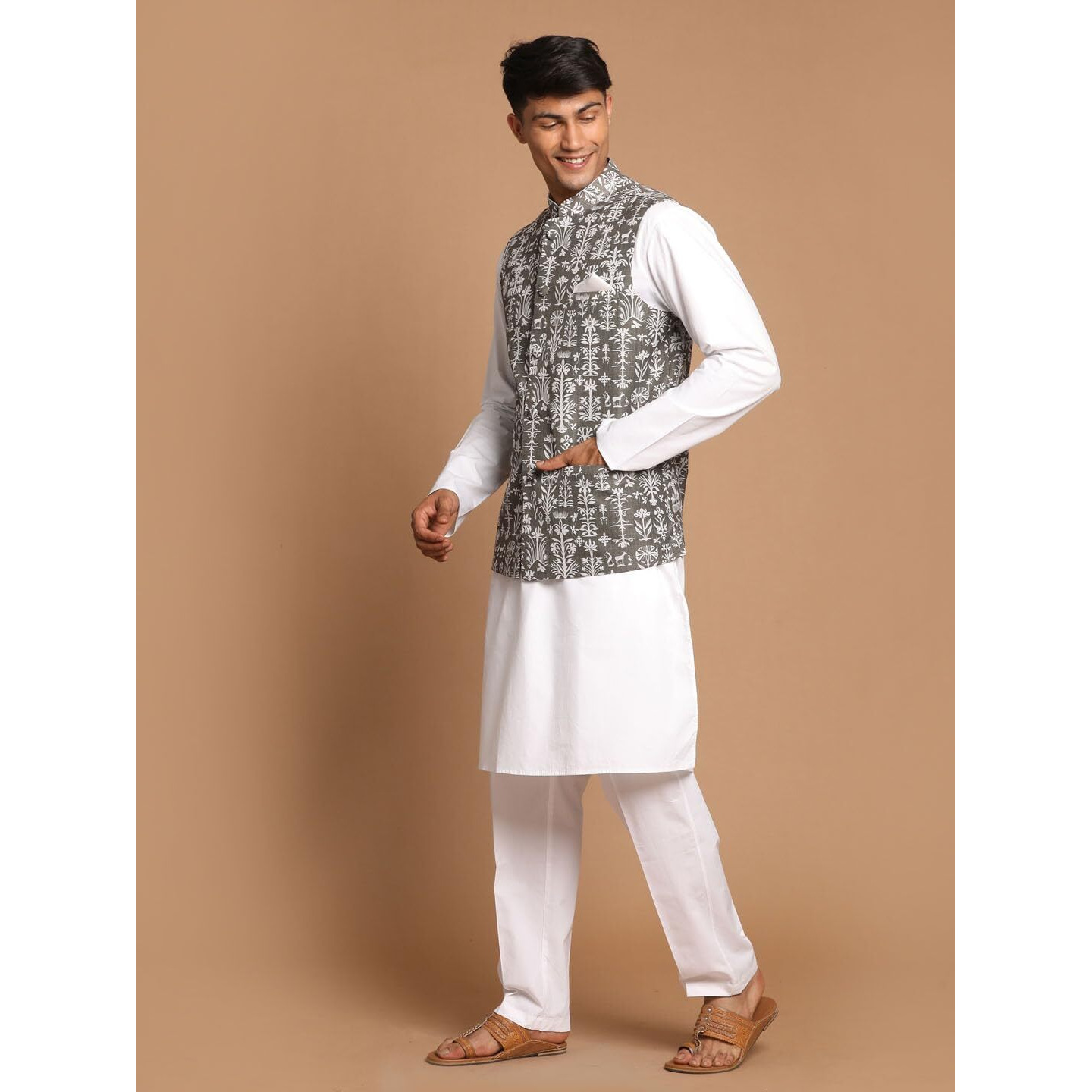 VASTRAMAY Men's Green And White Pure Cotton Jacket, Kurta and Pyjama Set-AW1_VASMJ067MInKWH000nPANT004WH_40
