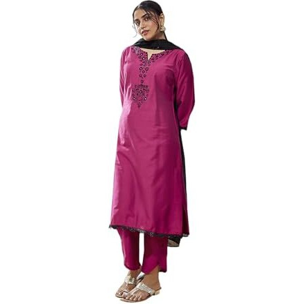 VASTRAMAY Women's Magenda Kurta Set | This designer kurta set offers a chic, stylish ensemble for the modern woman seeking both comfort and style in her ethnic wear wardrobe.