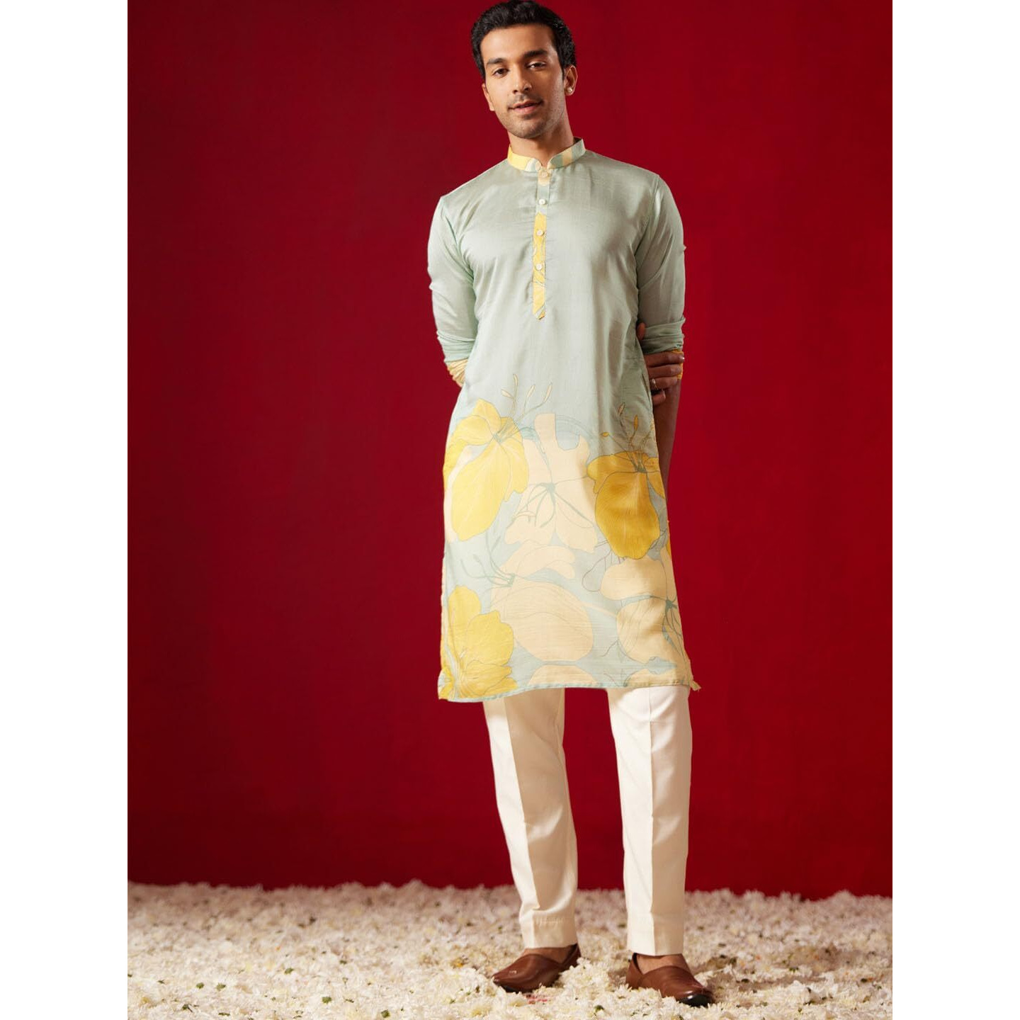 VASTRAMAY Men's Multi Color Base Yellow Cotton blend Kurta Pyjama Set - Floral Printed Cotton Kurta And Pyjama Set
