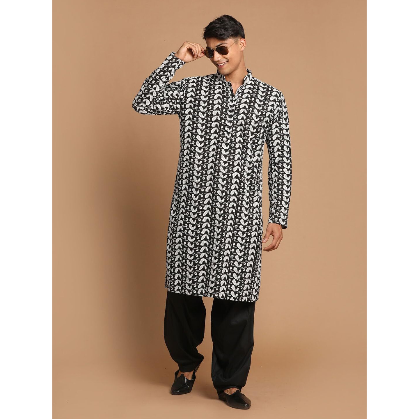 VASTRAMAY Men's Black Pure Cotton Kurta and Patiala Set_VASMK094BLnPTYBL_40