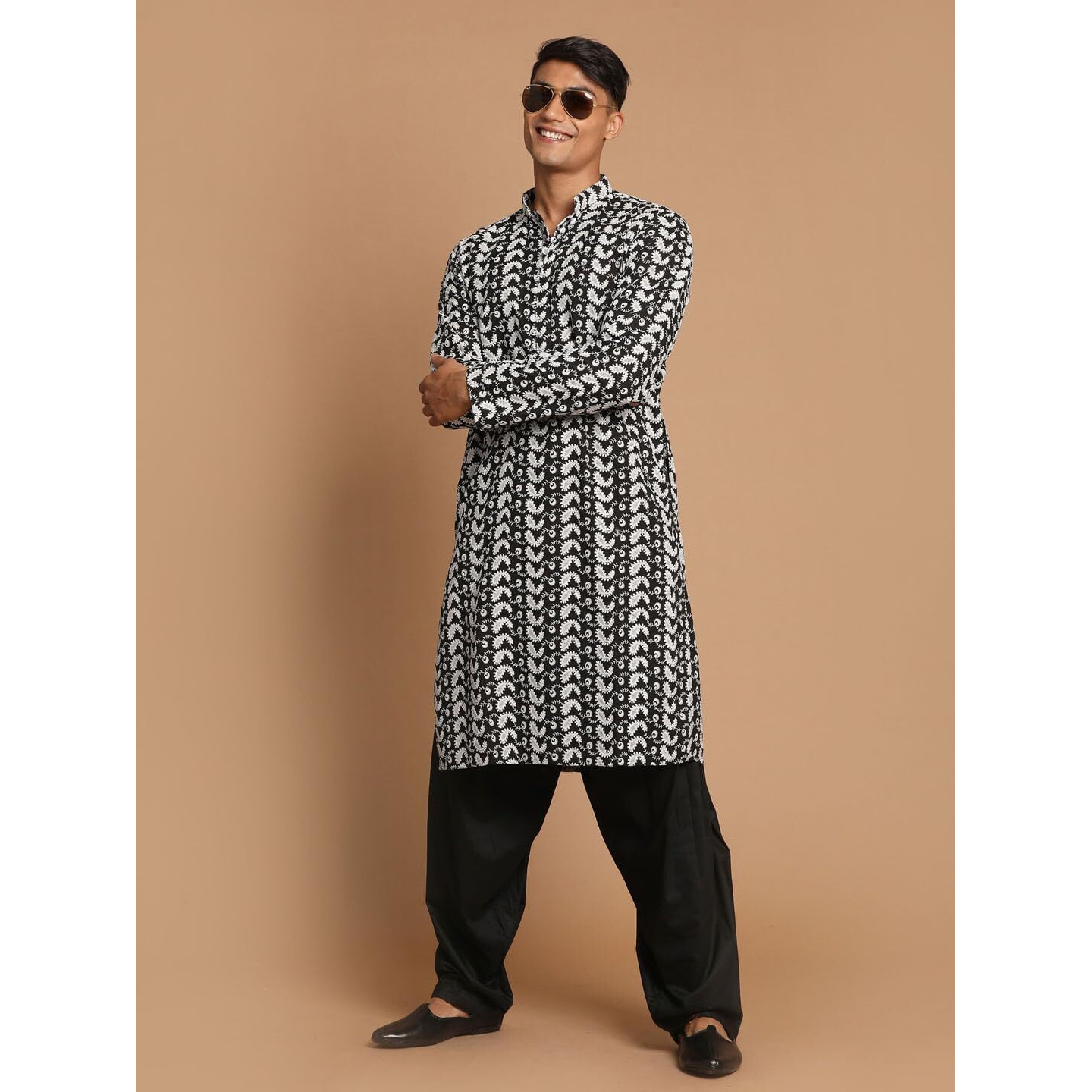 VASTRAMAY Men's Black Pure Cotton Kurta and Patiala Set_VASMK094BLnPTYBL_40