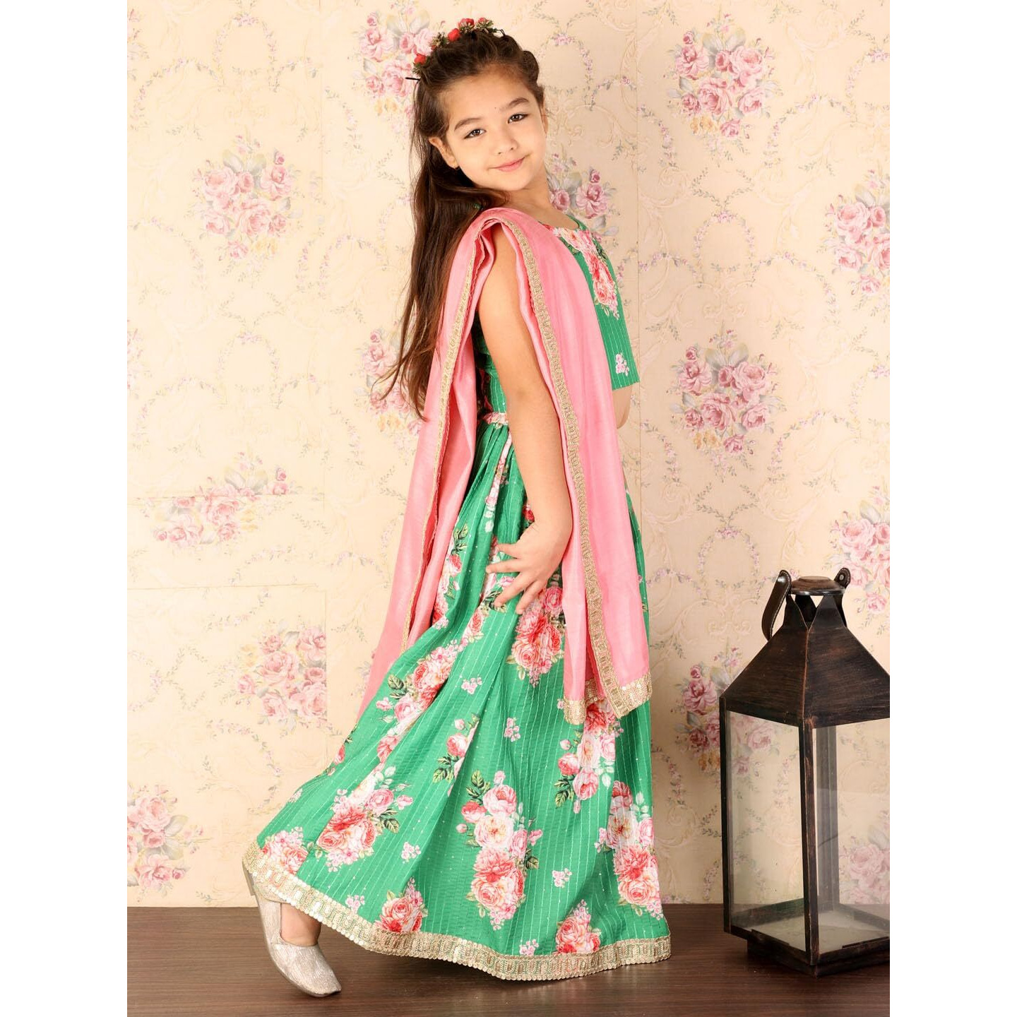 VASTRAMAY Girls' Green And Pink Sequins Floral Lehenga And Dupatta Set_VASGLC004GNnD_26