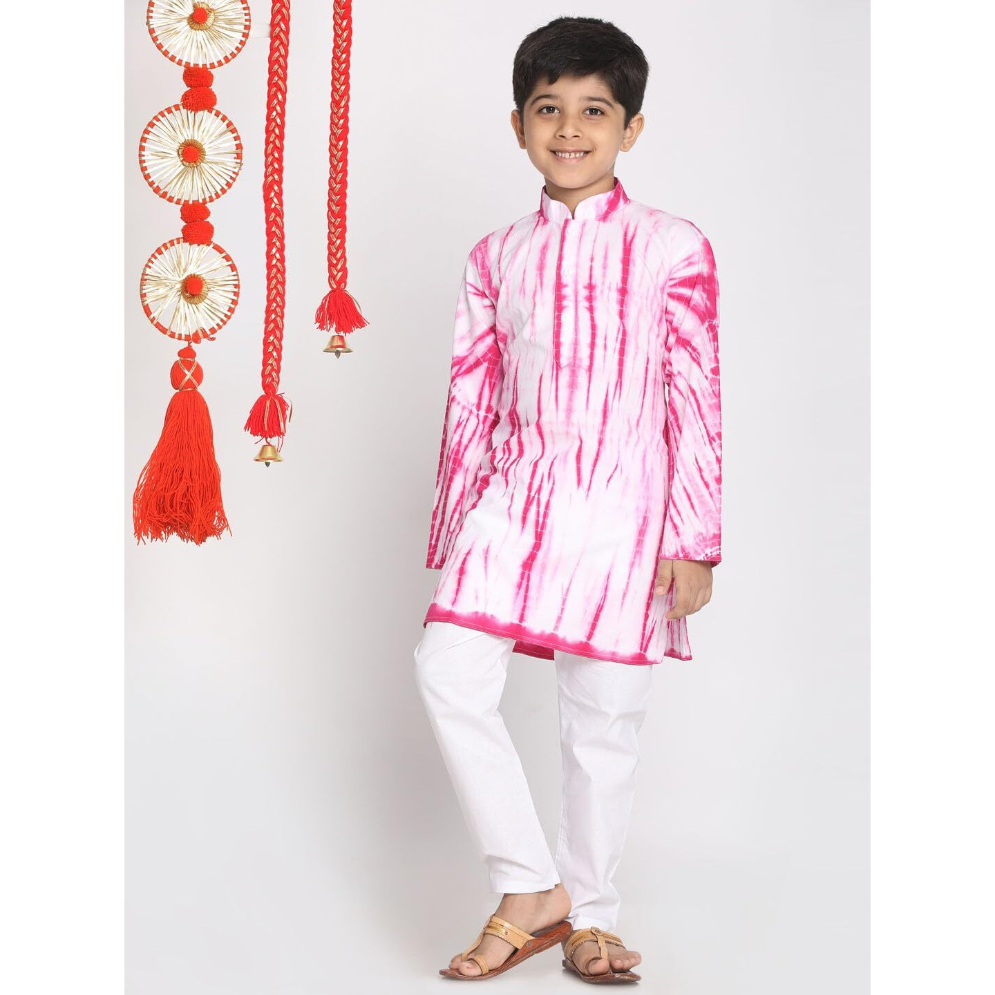 VASTRAMAY Boys' Pink And White Kurta Pyjama Set_VASBK129PNnPCWH_30