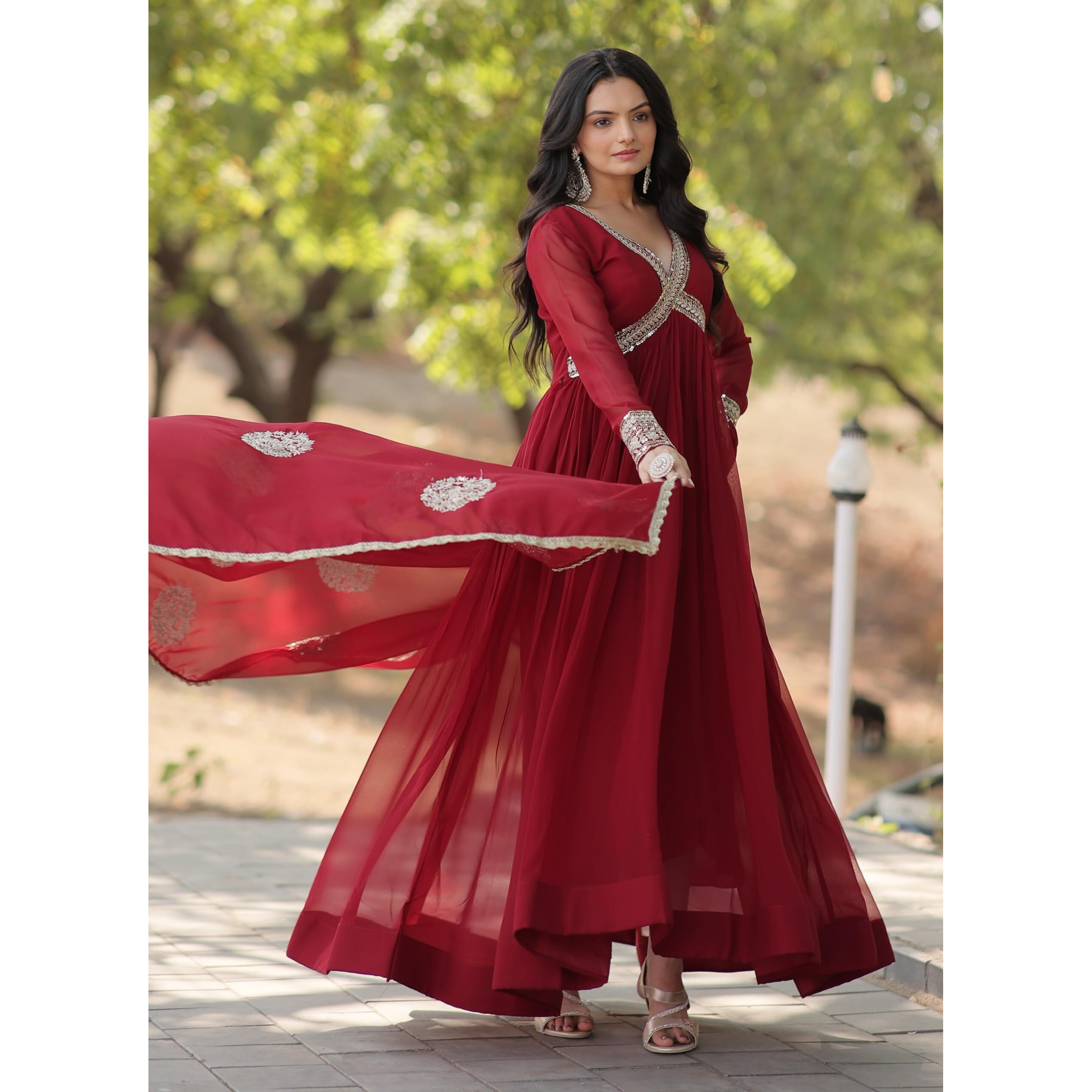 Wedani Georgette Sequins-work Anarkali Kurta Set For women (IN, Alpha, L, Regular, MAROON)