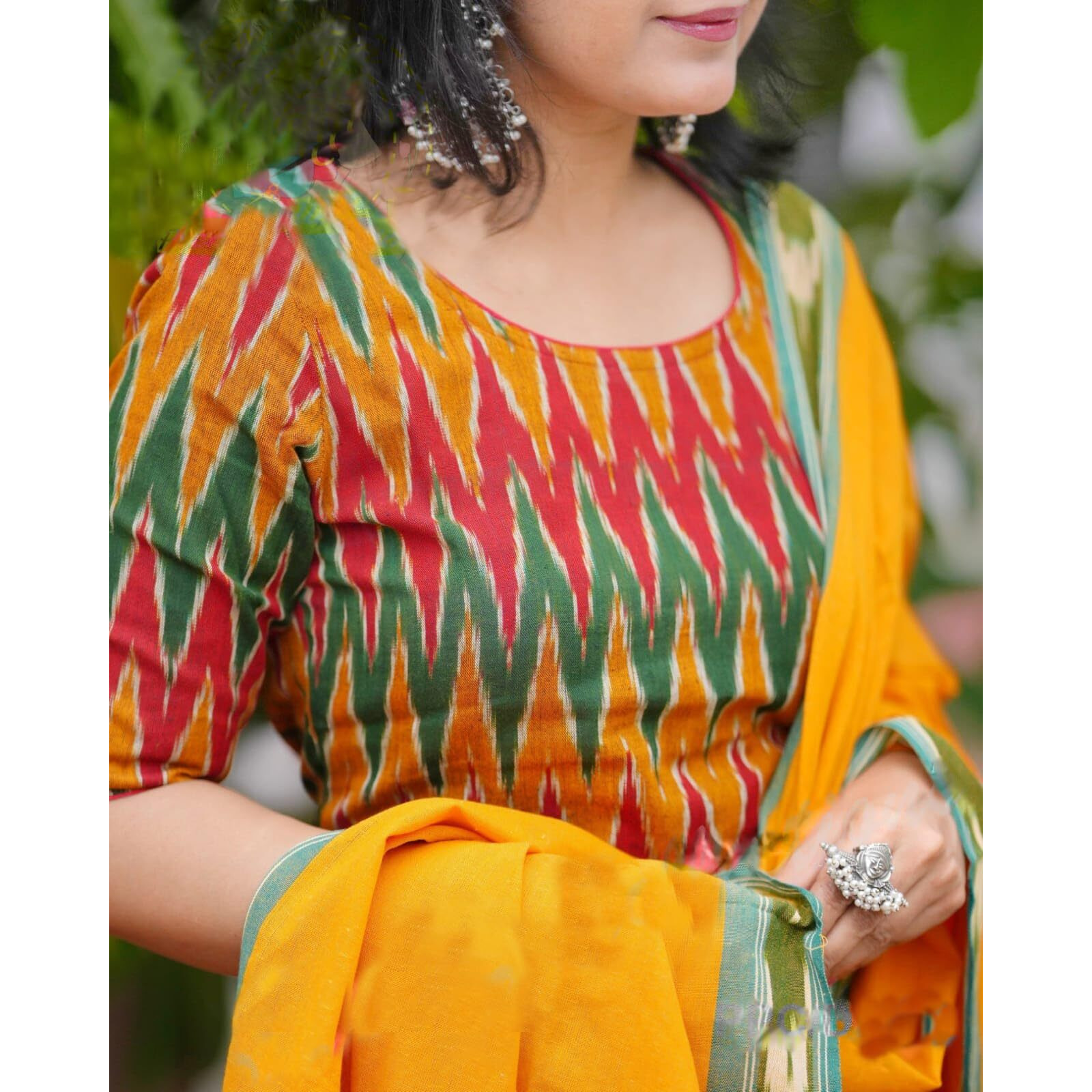 KLOSIA Women Printed Kurta and Pant Set with Dupatta Set (in, Alpha, S, Mulicolor)