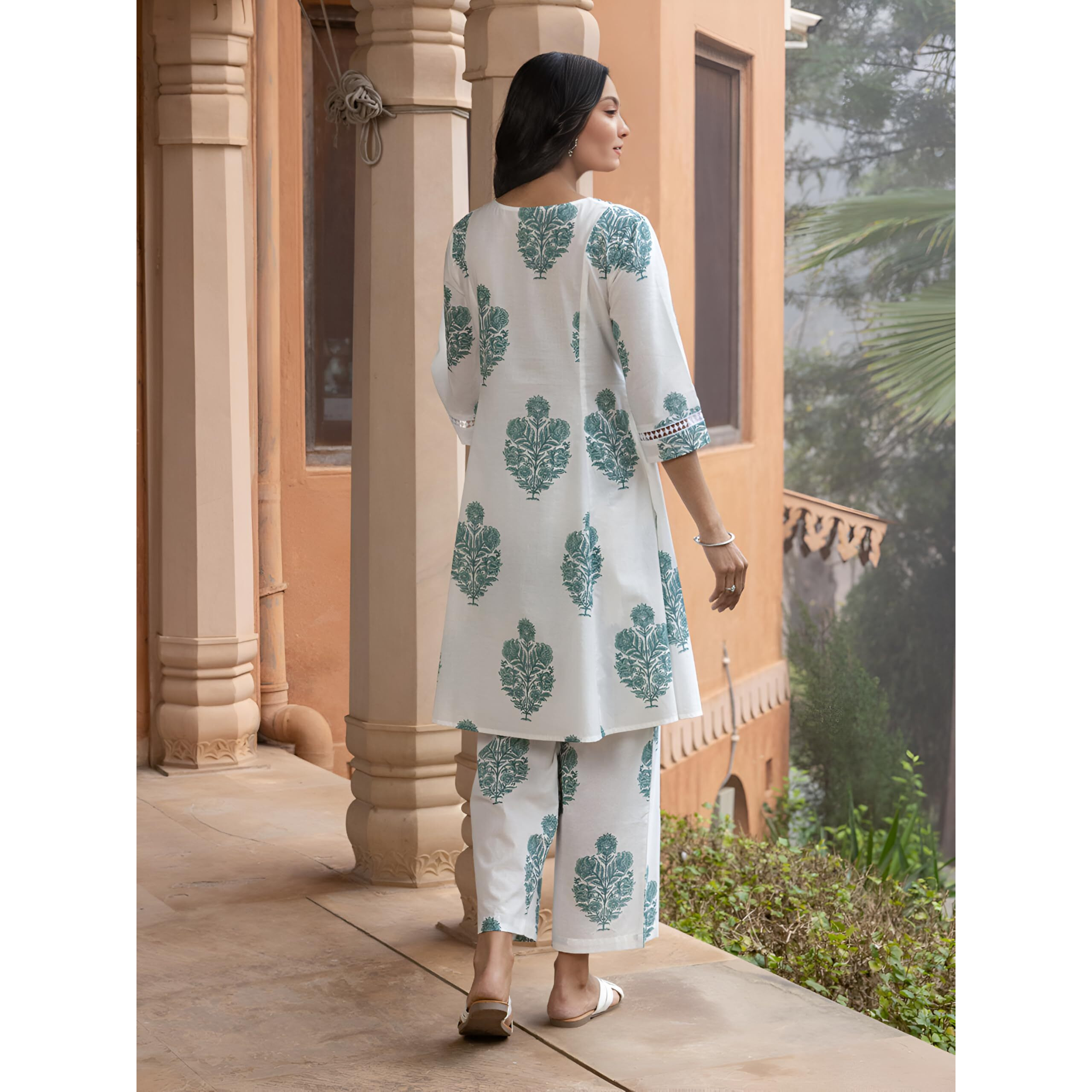 Yashika Blend Trendy Printed Cotton Bleand A-Line Palazzos Woman Pant with Dupatta | Kurta Sets|Kurti for Women (AZ-YS-OG-KS2212-M) (AZ-YS-OG-KS2212-Parent_White