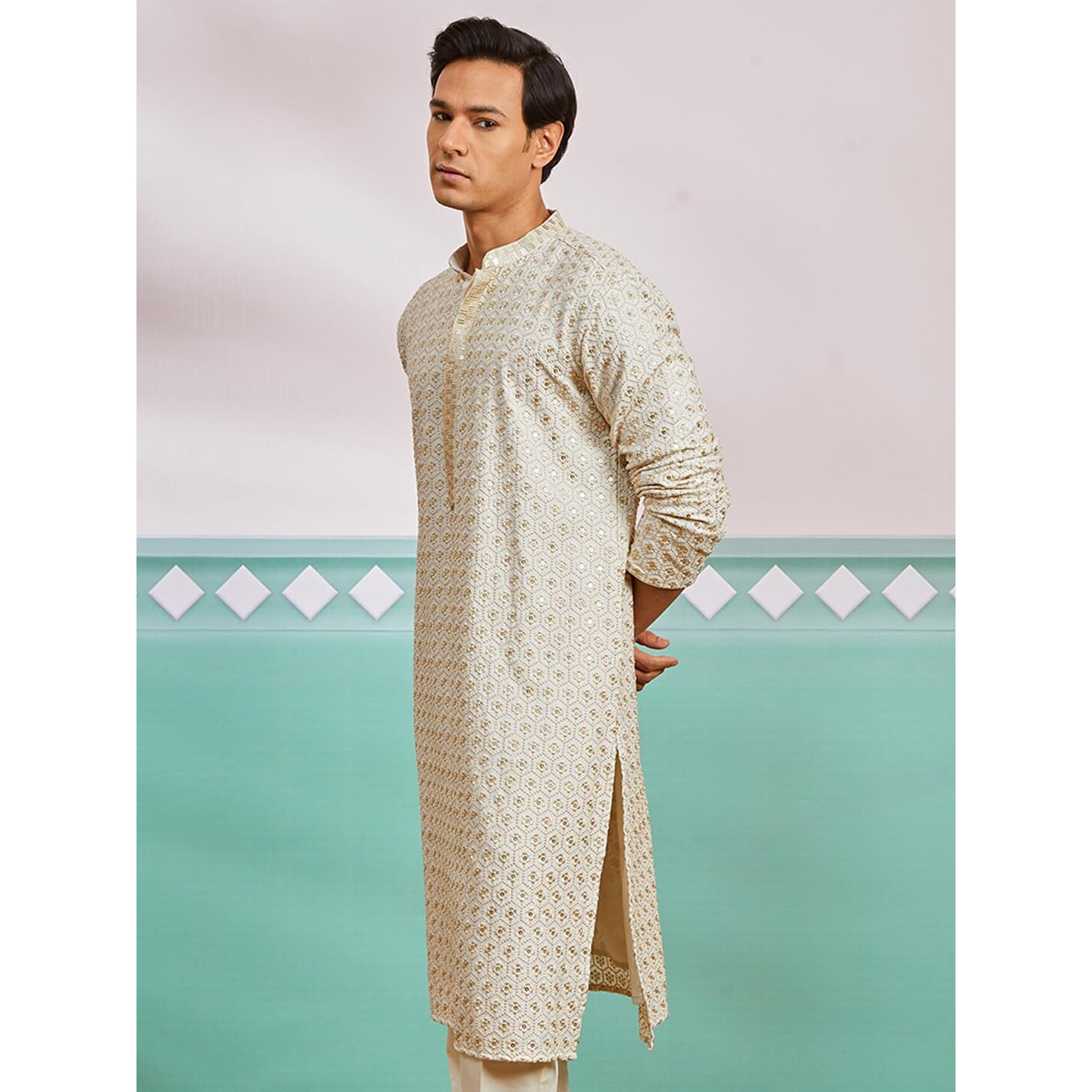VASTRAMAY Men's Off White Rayon Kurta - This Men's Kurta exudes Elegance with its Intricate Design and Sophisticated Color Palette.