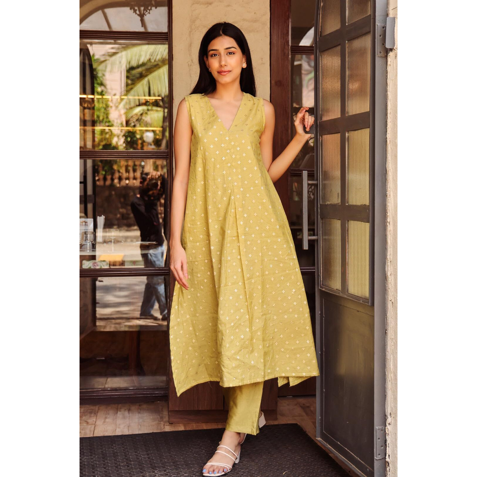 ANNI DESIGNER Women's Rayon Viscose Printed A-Line Kurta with Pant (TISHYA Yellow_L_Yellow_Large)