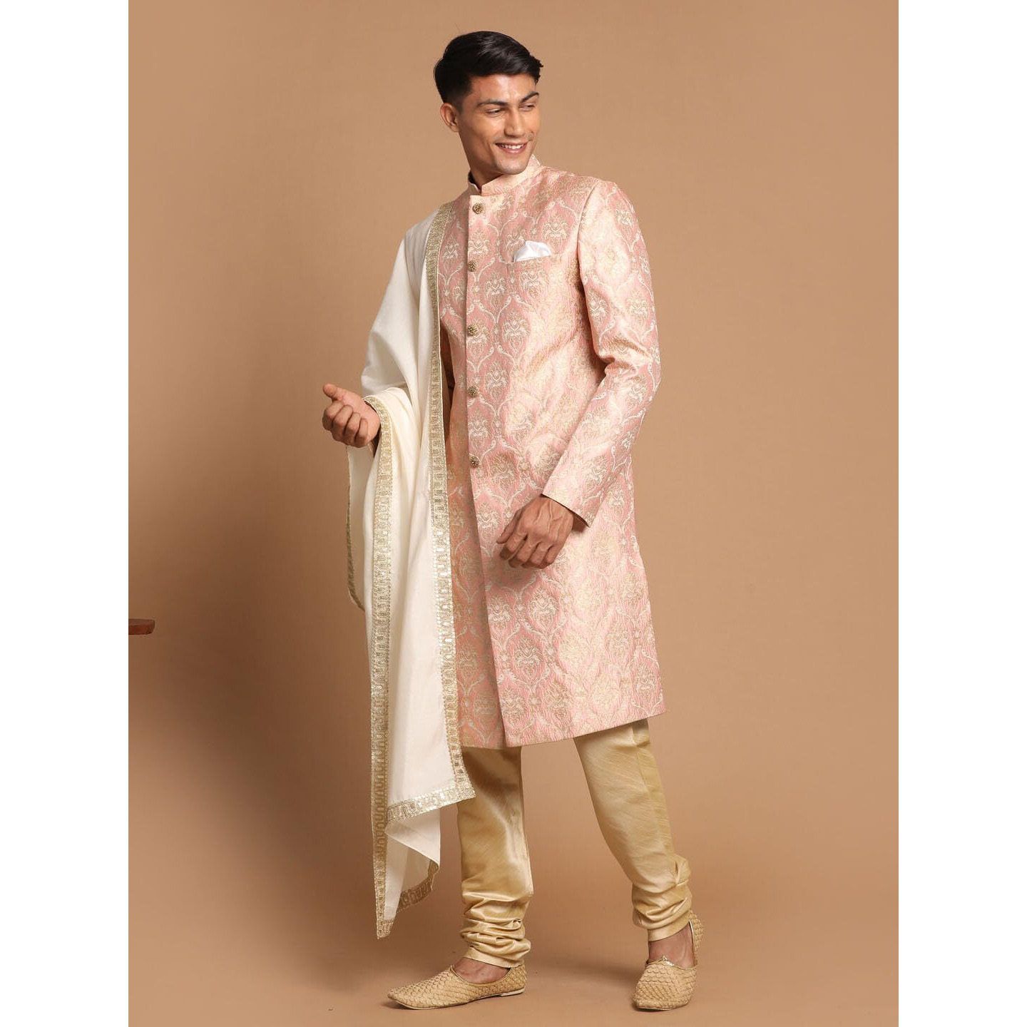 VASTRAMAY Men's Pink And Gold Silk Blend Sherwani Set - A Set Of Brocade Sherwani And Pyjama With Dupatta