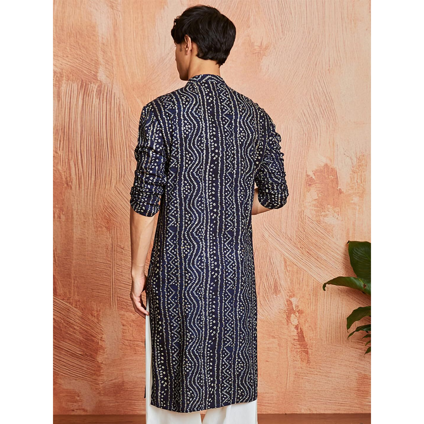 VASTRAMAY Men's Cotton Bandhani Printed Kurta  Stylish Ethnic Wear for Festive & Occasions Navy Blue