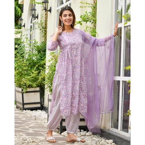 ANNI DESIGNER Women's Rayon Blend Straight Printed Kurta with Pant & Dupatta (WELCO-Purple_S_Purple_Small)