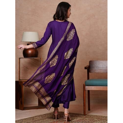 ANNI DESIGNER Women's Rayon Blend Solid Anarkali Kurta with Pant & Dupatta (Magic-Violet-NB_XL_Violet_X-Large)