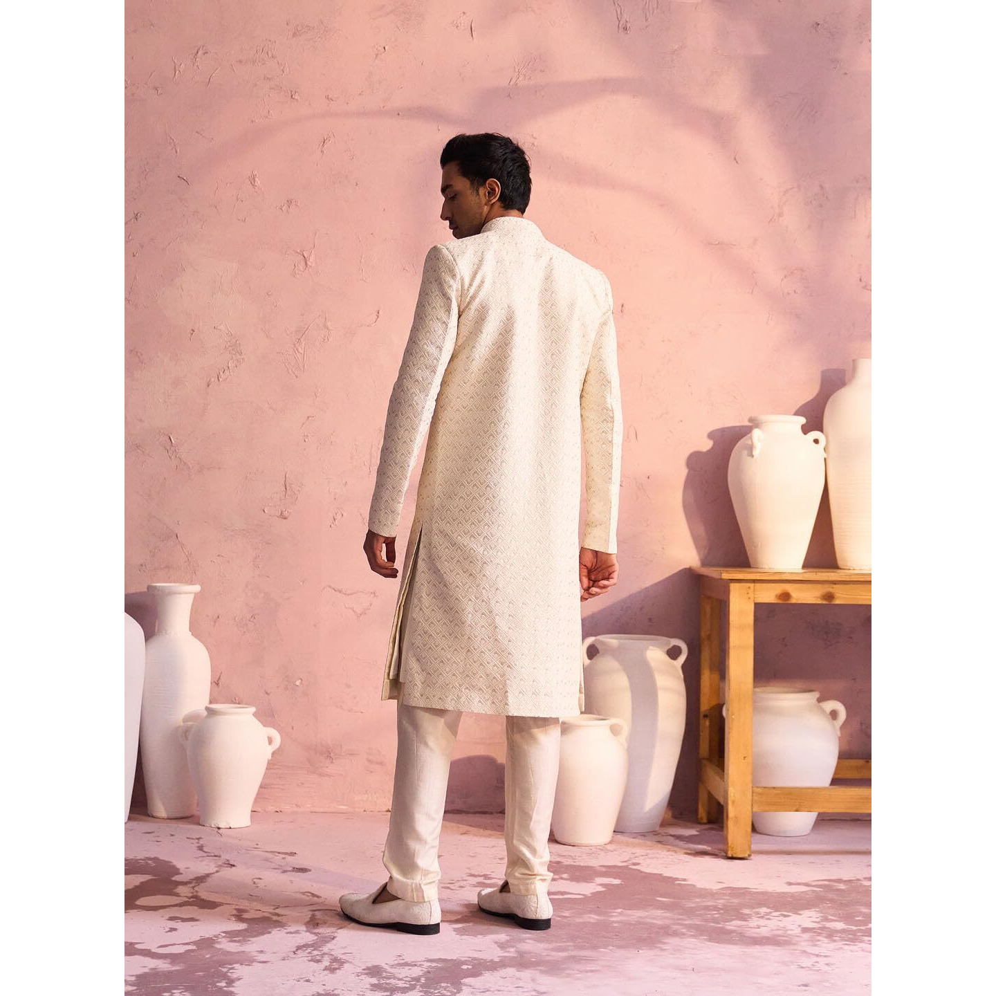 VASTRAMAY Men's Cream Silk Blend Sherwani Set_VASMIW221CRnMIW222CRnPANT002CR_40