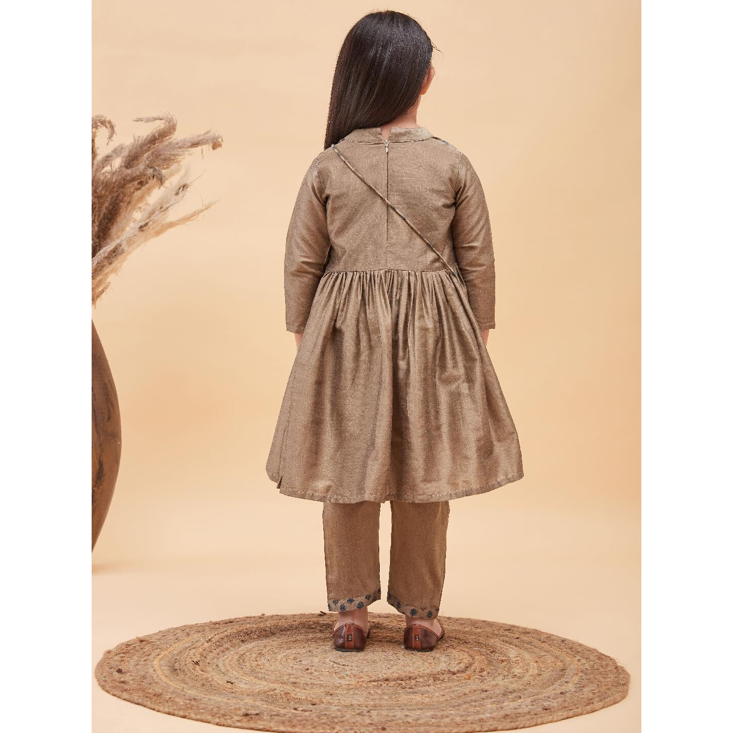 VASTRAMAY Girls' Handcrafted Anarkali Suit Set  Knee-Length Kurta with Stand Collar, Straight Pant & Potli Bag