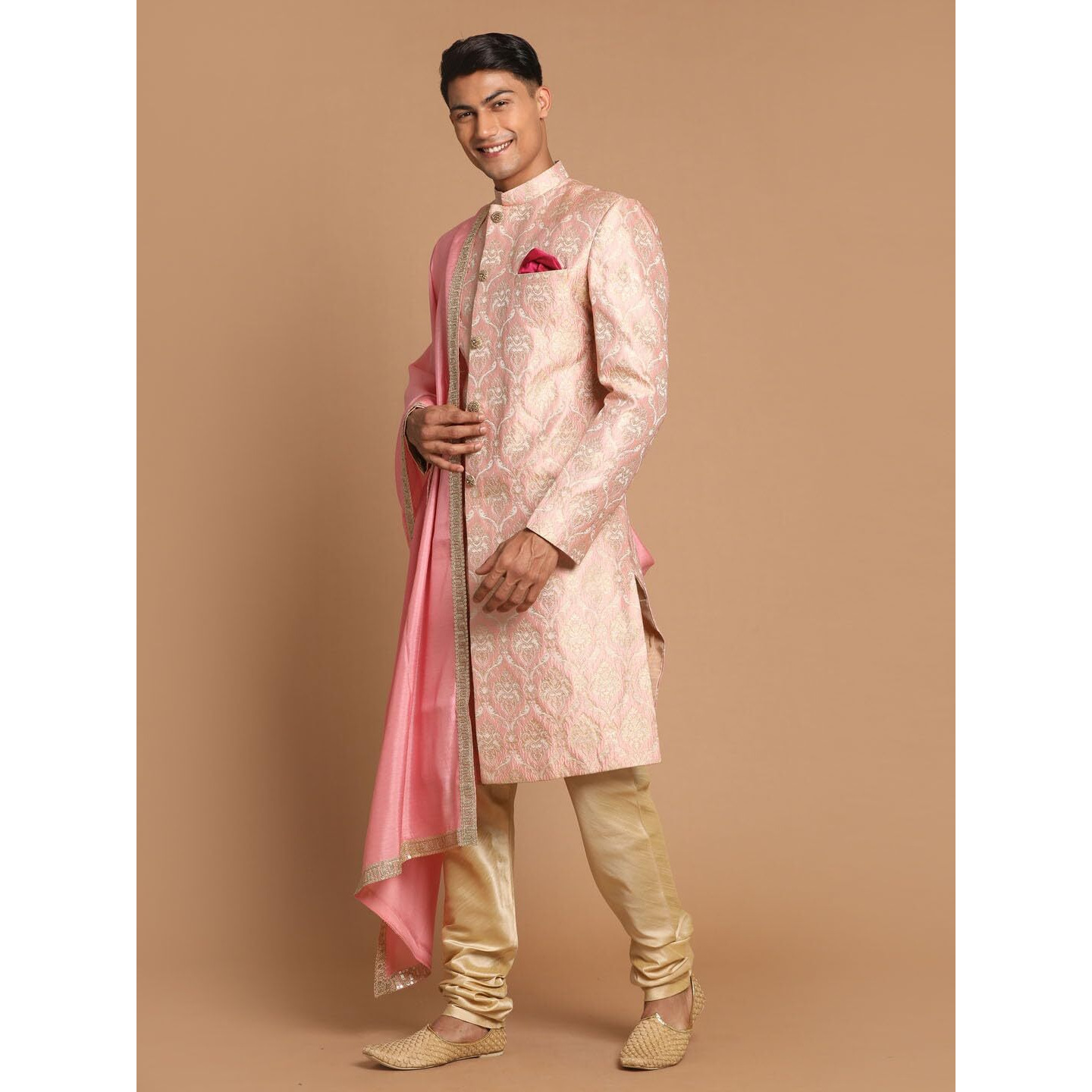 VASTRAMAY Men's Pink And Gold Silk Blend Sherwani Set - A Set Of Brocade Sherwani And Pyjama With Dupatta