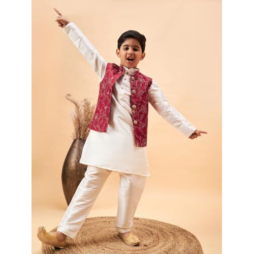 VASTRAMAY Boys' Maroon And Cream Jacket, Kurta and Pyjama Set_JBNBJ016MAnBKCR001nPCR_36