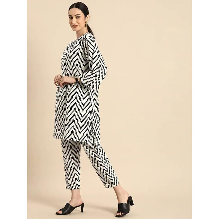 Yashika Floral Regular Printed Cotton Blend Straight Kurta Pant Set-Elegant Ethnic Wear Ensemble Modern Women, Perfect for Any Occasion (AZ-YS-OG-KS2117-Parent_White