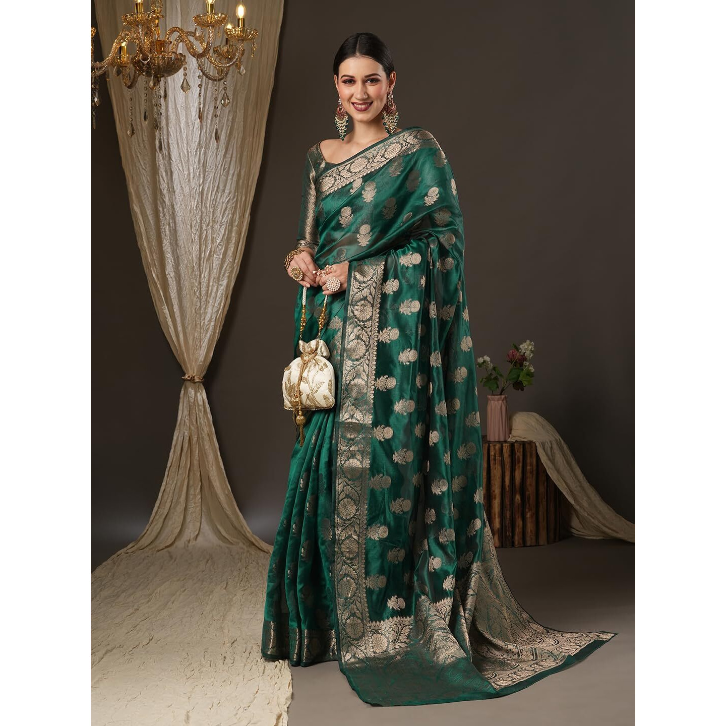 AKHILAM Womens Teal green Organza Floral Saree With Unstitched Blouse Piece (KANCHI4004)