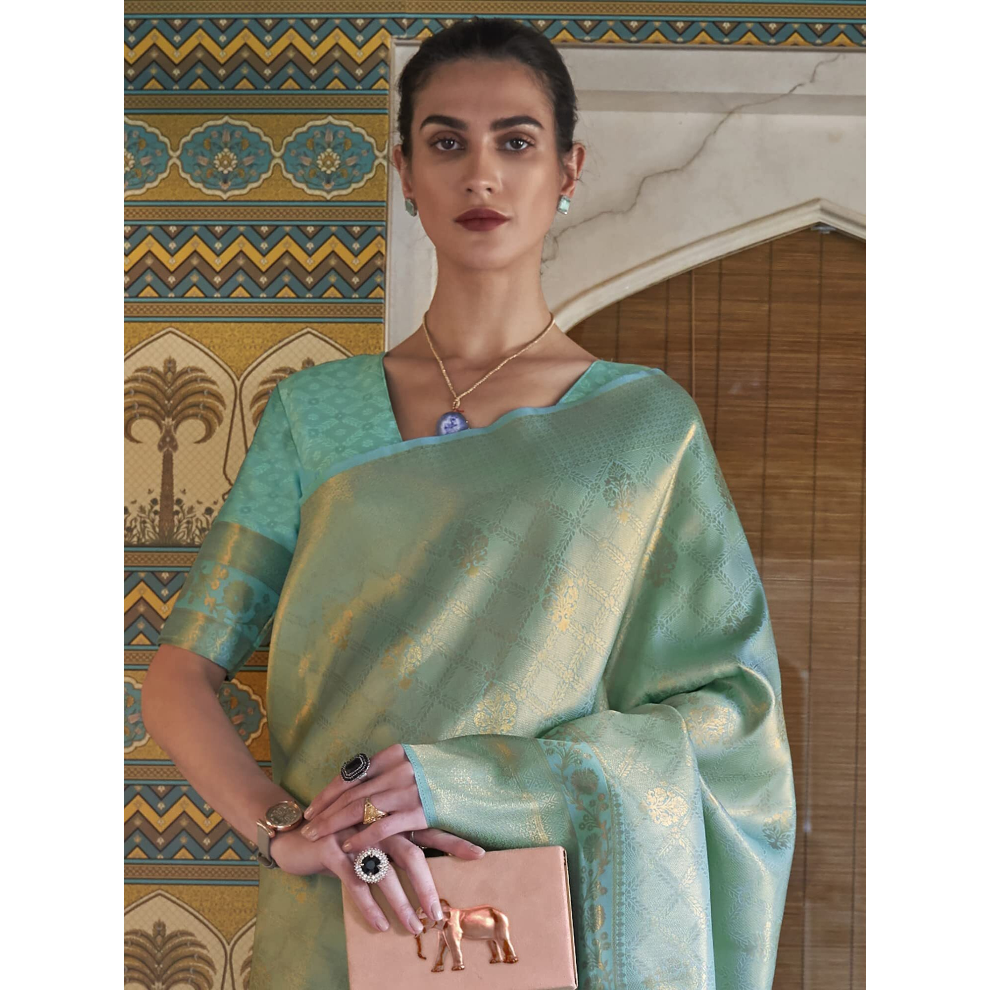 AKHILAM Womens Silk Blend Woven Design Saree With Unstitched Blouse Piece (Sea Green_KMBHP236006_RJ)