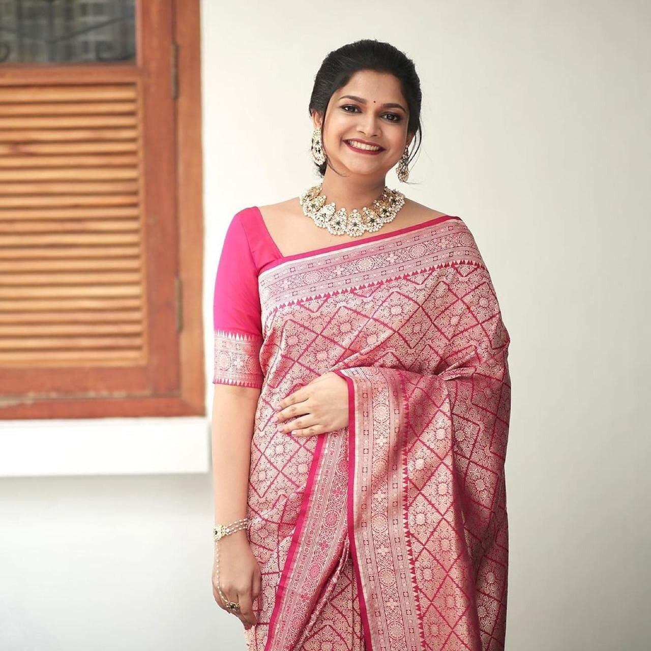 Flosive Womens Present Banarasi Soft Lichi Silk Saree Beautiful Jacquard Rich Pallu Design Work Zari Woven Kanjivaram Silk Style Saree With Soft Lichi Silk Blouse Piece (A Pink)