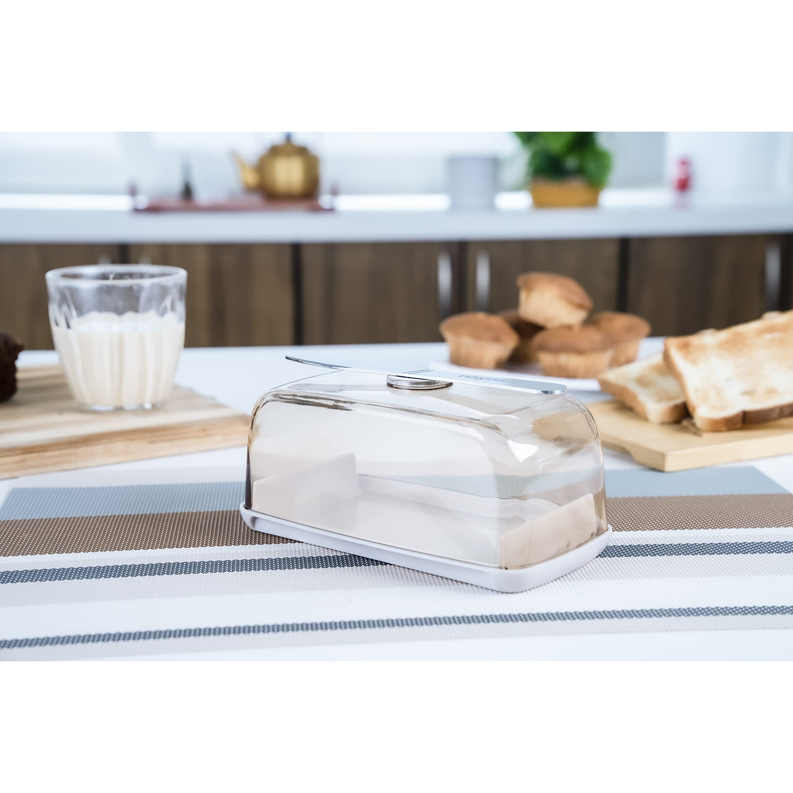 Nayasa Smart Butter Dish with Magnetic Butter Knife Holder & Side Section, Brown