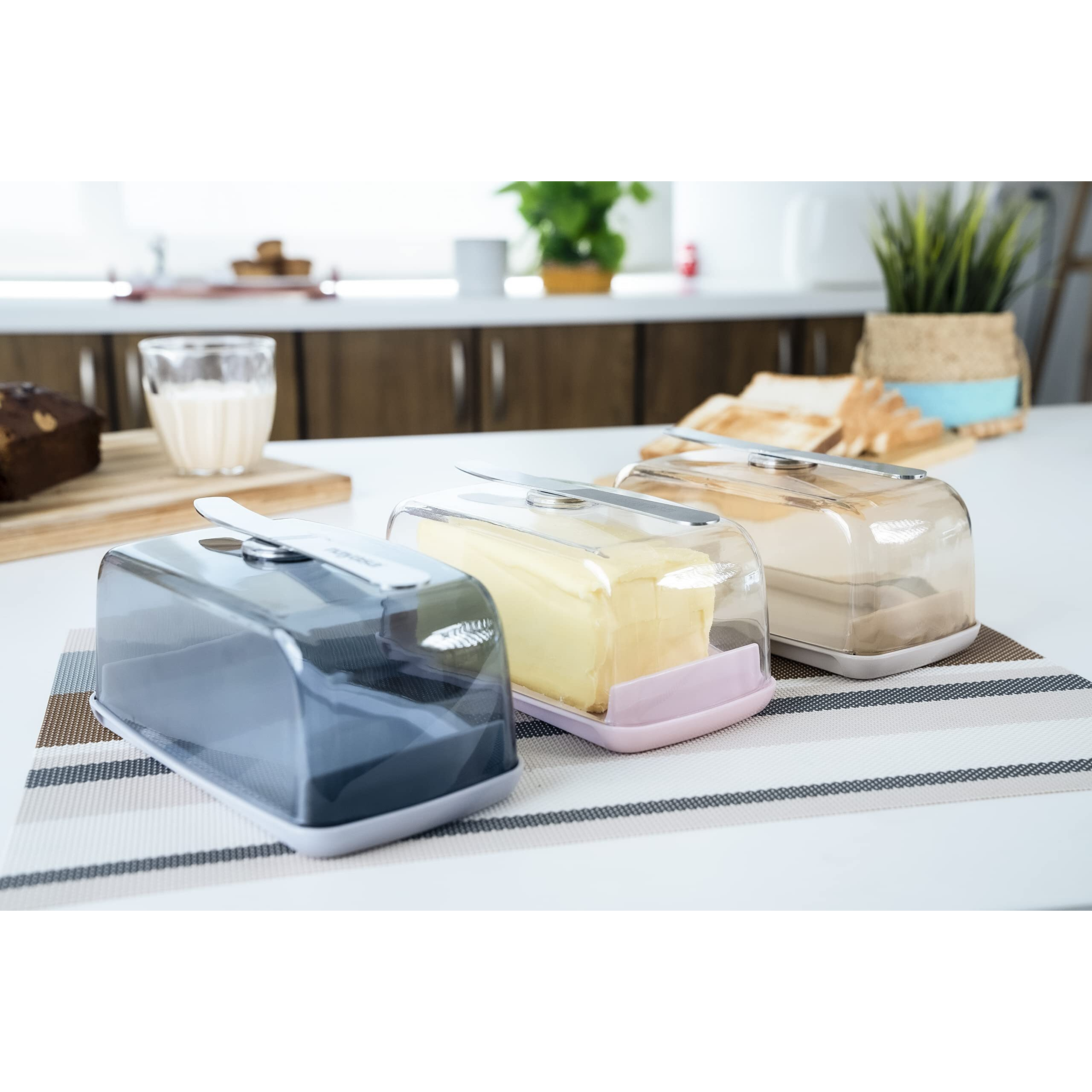 Nayasa Smart Butter Dish with Magnetic Butter Knife Holder & Side Section, Brown