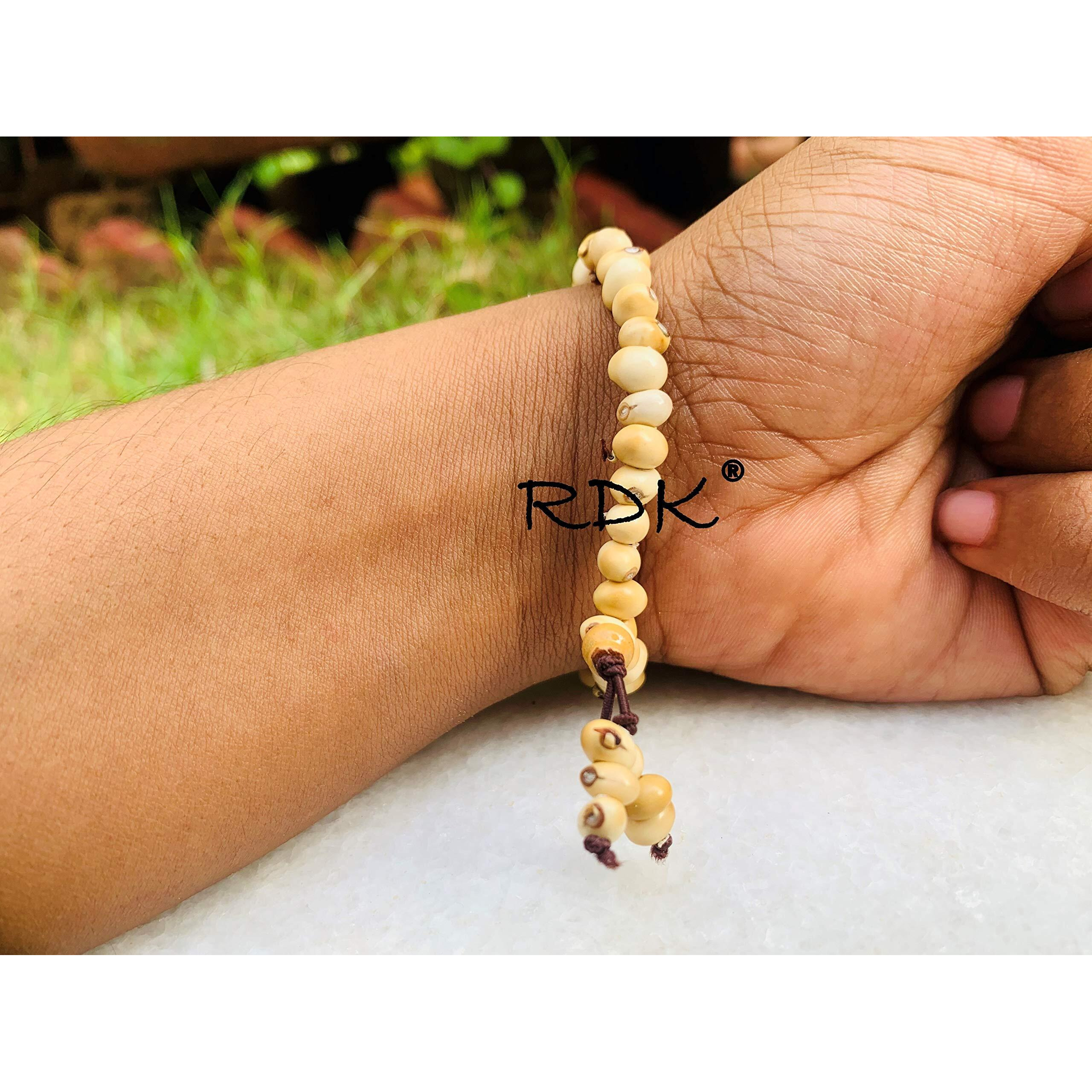 RDK Natural White Gunja/Chirmi Seed Bracelet (40 Beads With 6 Mini Bead) Chirmi Gunja Seeds for Lakshmi Upasana Diwali Pooja Wealth Beads Fang-sue Vastu (White Gunja Bracelet)