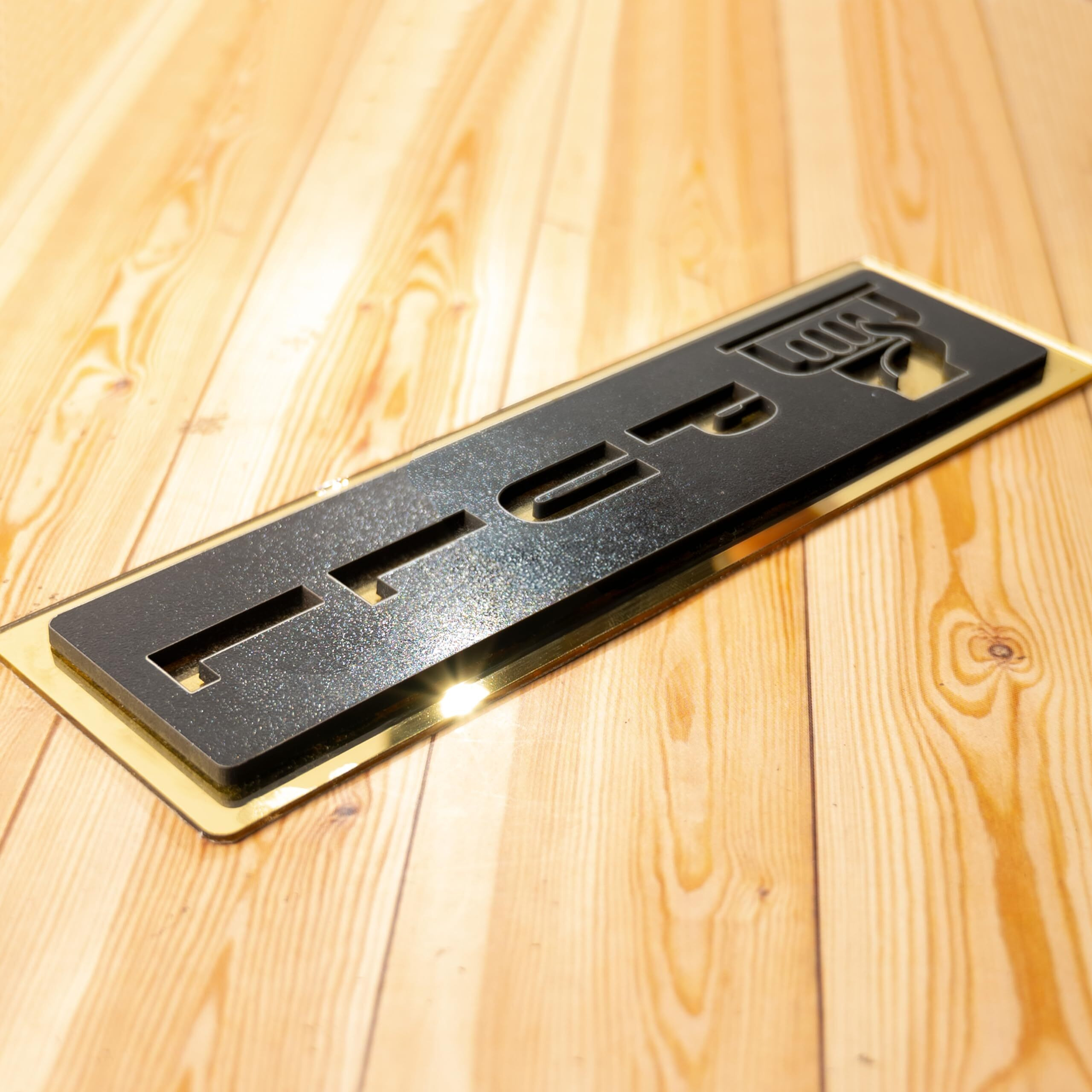 Goelite Acrylic Pull Push. Sign Board For Stores, Caf, Hotel, Restaurant, Business, Shop Self-Adhesive And Waterproof Size  6 Inch Set of 1 Sign Board (pull push.)