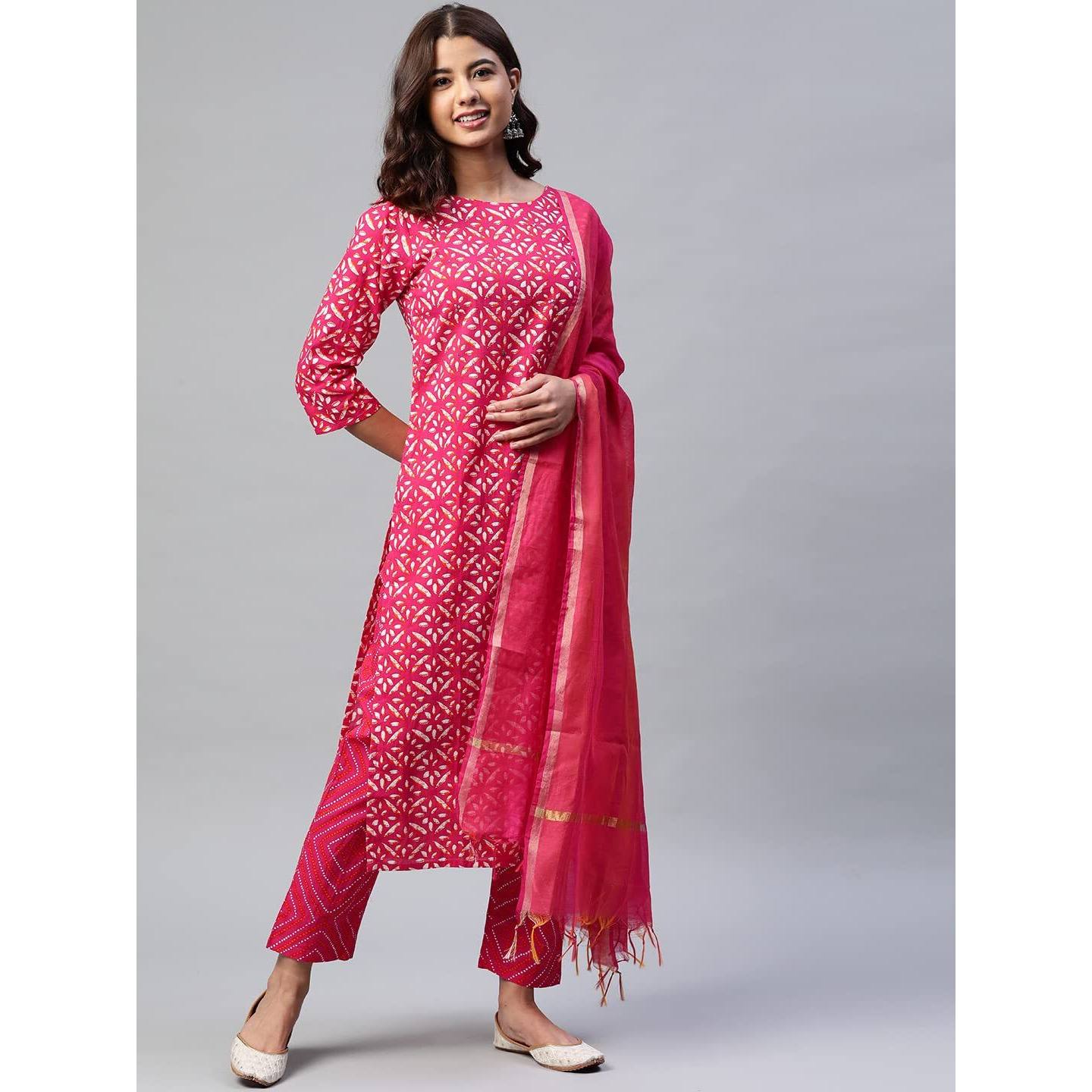 Yuris Women Pink Ethnic Motifs Printed Regular Sequinned Pure Cotton Kurta with Trousers with Dupatta (L)