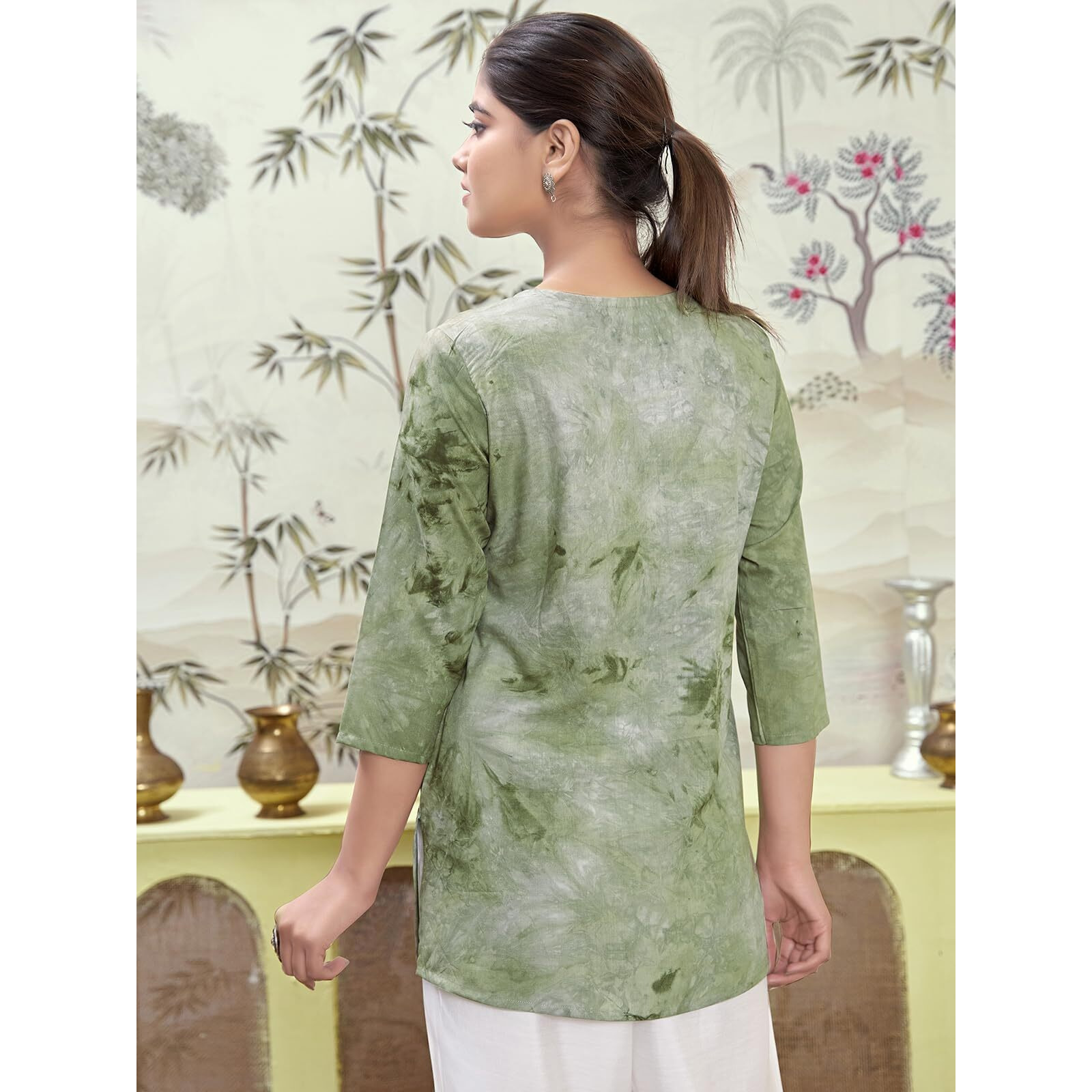 Sanisa Women's Rayon Chikankari Embroidery Short Length Straight Kurti (479K282N-M_Pista Green)