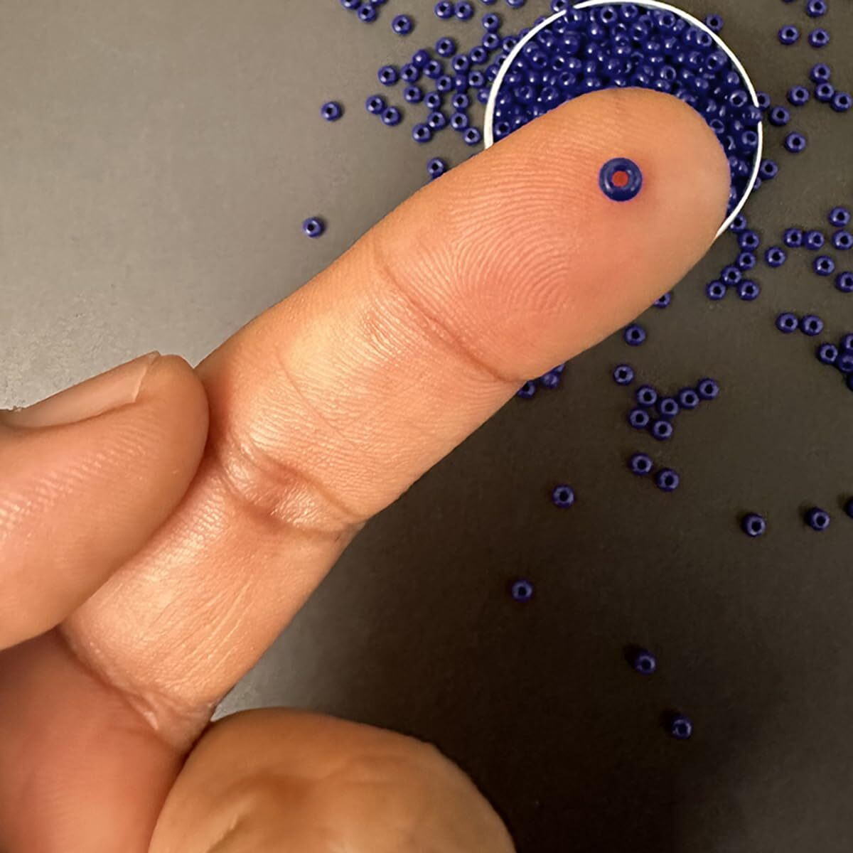 Embroiderymaterial 8/0 Royal Blue Color Preciosa Seed Beads For Jewellery Making, Craft, Bracelet Making, Embroidery Work, Hair Accessories, Hair Band Making, Bag Making Etc. (100 Gram, 8/0, 3Mm)