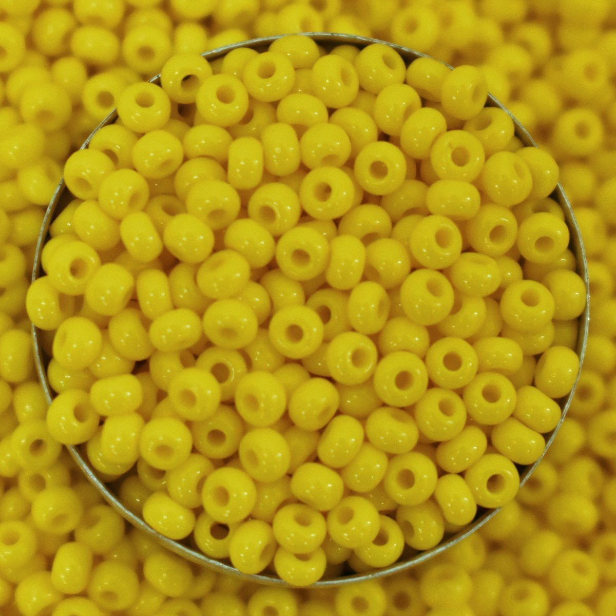 Embroiderymaterial 8/0 Light Yellow Color Preciosa Seed Beads For Jewellery Making, Craft, Bracelet Making, Embroidery Work, Hair Accessories, Hair Band Making, Bag Making Etc. (100 Gram, 8/0, 3Mm)