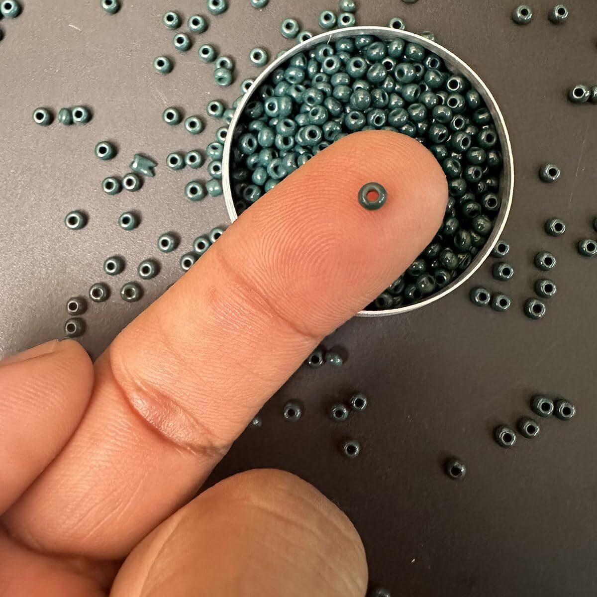 Embroiderymaterial 8/0 Teal Green Color Preciosa Seed Beads For Jewellery Making, Craft, Bracelet Making, Embroidery Work, Hair Accessories, Hair Band Making, Bag Making Etc. (100 Gram, 8/0, 3Mm)