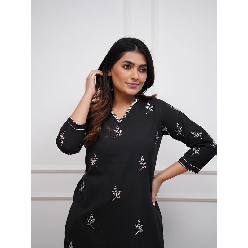 Royal Export Women's Viscose Floral Embroidered Straight Kurta Set With Pant (Rx72 Blackctn-Kp_M, Regular Fit)