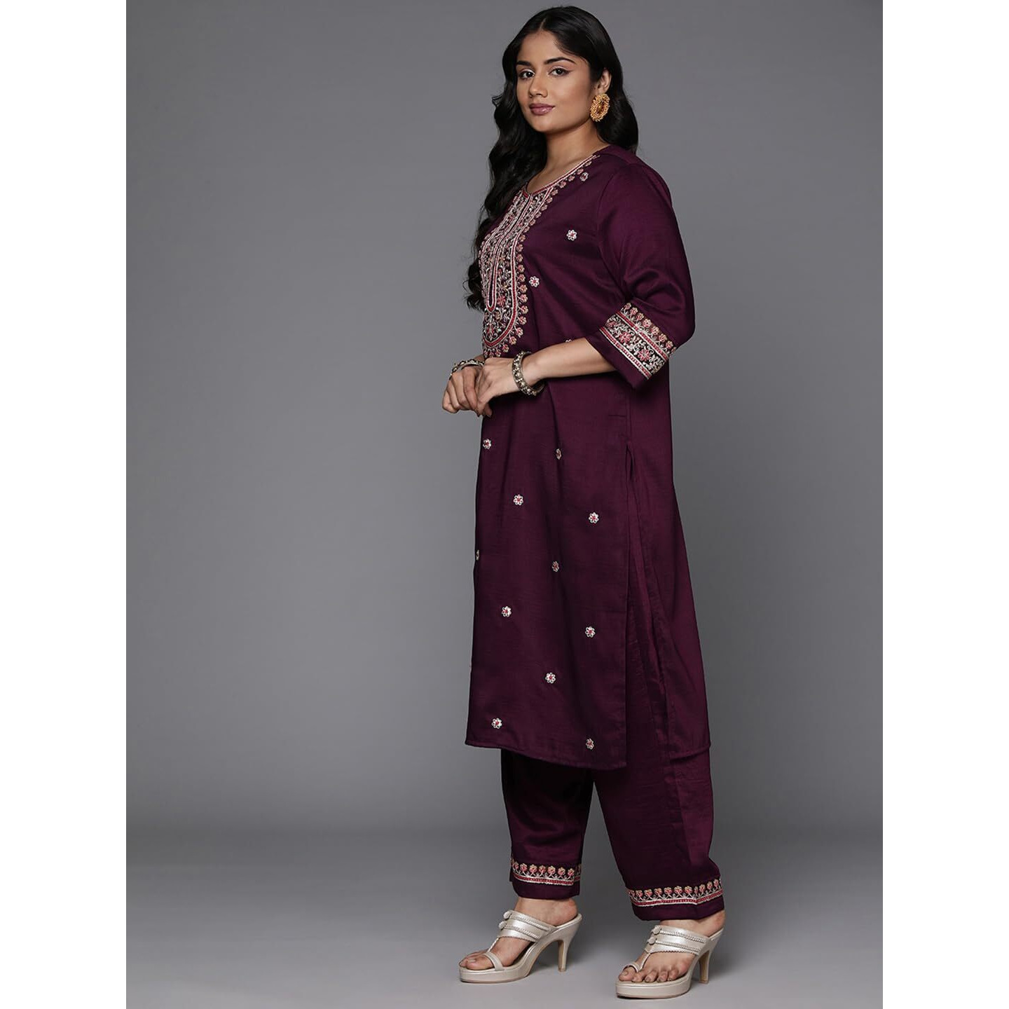 Indo Era Burgundy Silk Blend Embroidered Straight Kurta Pant With Dupatta Set (Ps9Kh7259_Xxxx-Large)