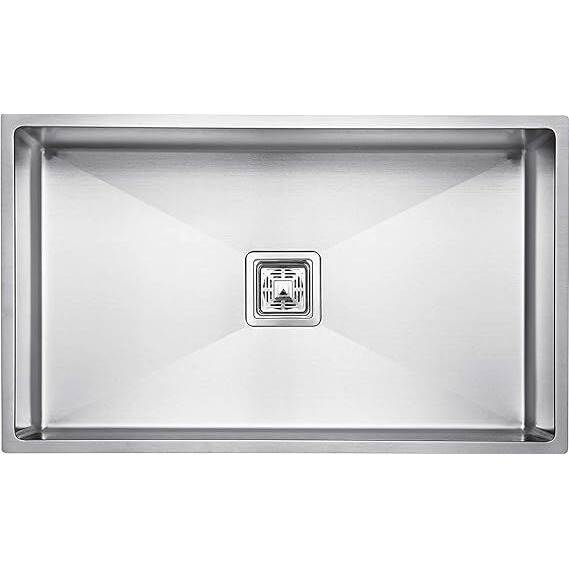 Evanex 30X 18 X 10 Inches Handmade Matt Finish Single Bowl 304 Grade Stainless Steel Kitchen Sink/Basin For Kitchen With Square Drainer And Ss Fruit Basket