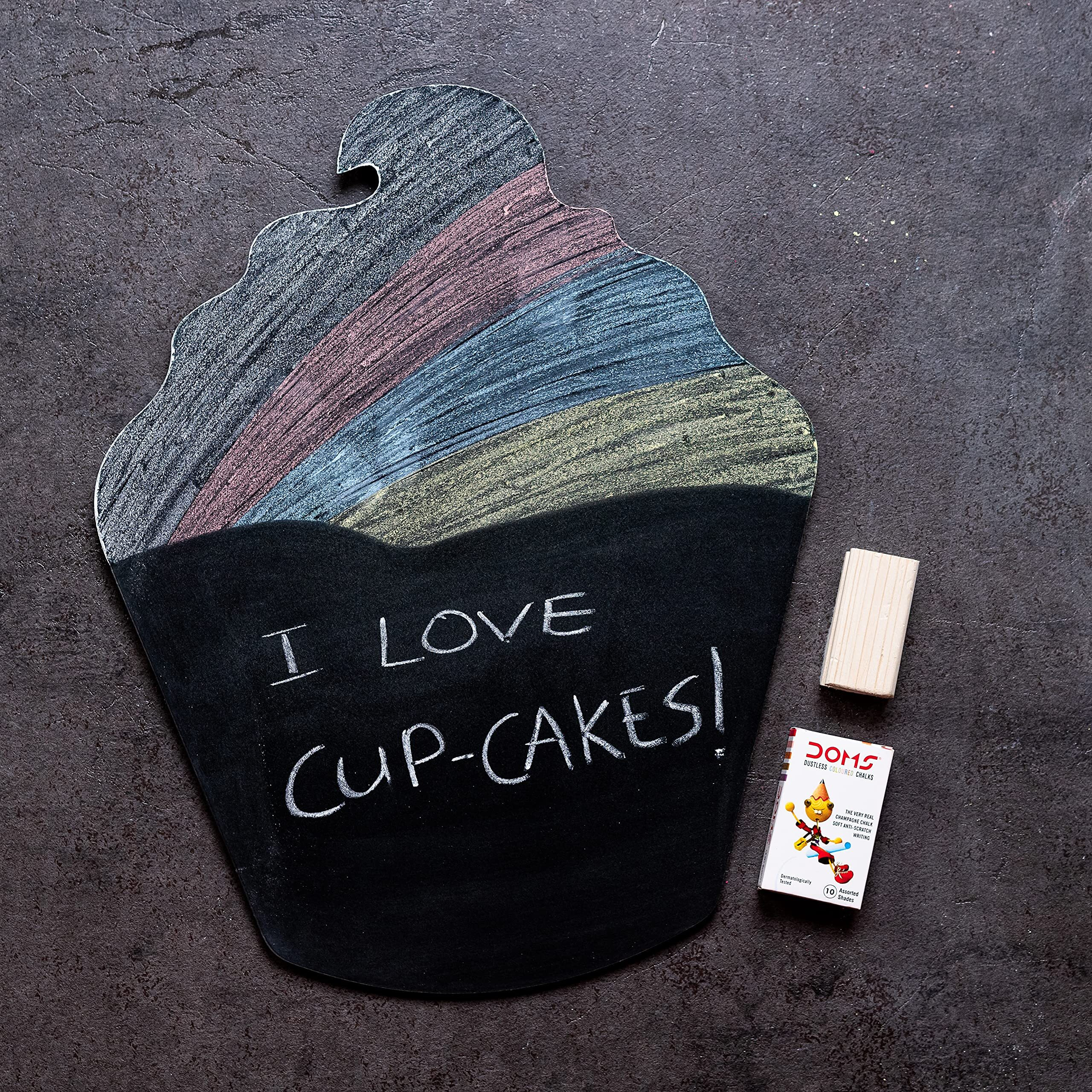 IVEI Cupcake Shaped Wooden Black Slate Chalkboard for Kids - Mini Black Board with 10 Chalks & Duster