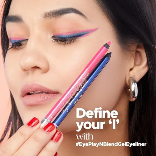 Hilary Rhoda Play N Blend Gel Eyeliner | One Stroke Application | Highly Pigmented | Matte & Shimmer Finish | 2 In 1 Smudger + Eyeliner | Butter Smooth Texture | 1.5G - (Sparkle Bronze | Shade 04)