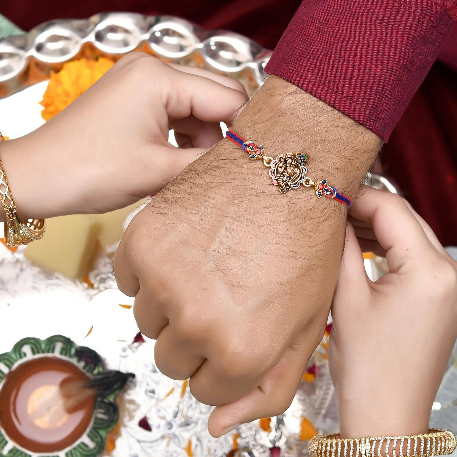 Voylla Traditional Lord Krishna Motif Thread Rakhi|Rakhi For Brother|