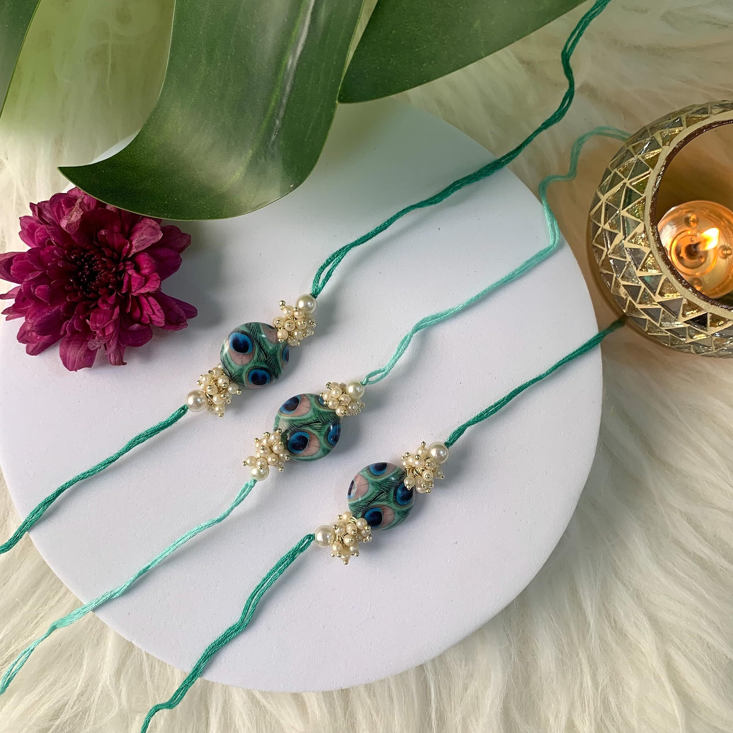 I Jewels Pearl & Peacock Feather Designer Bhaiya Rakhi With Roli Chawal For Brother/Bro/Men With Rakshabandhan Card