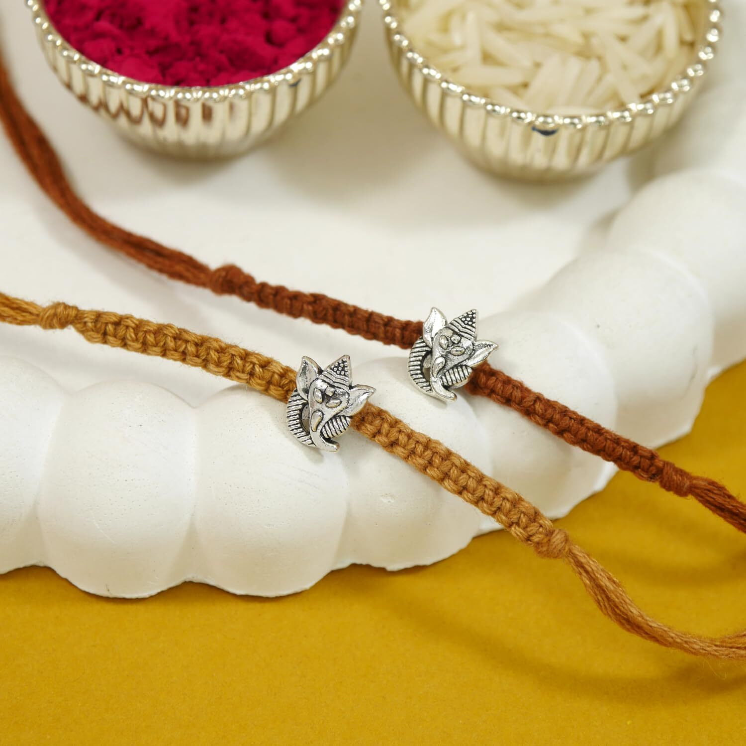 I Jewels Lord Ganesha Rakhi With Roli Chawal & Rakshabandhan Card For Men/Bro/Brother (Brown-Light Brown)
